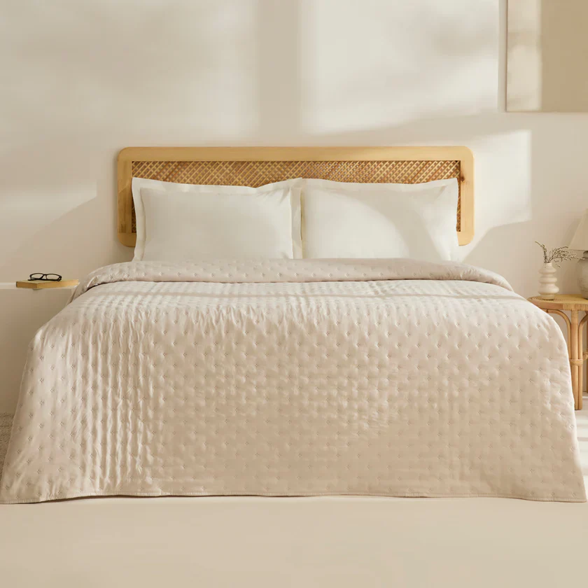 Karaca Home Breezy Bedspread, Double, Beige