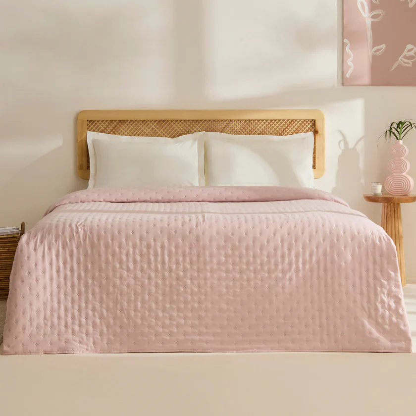 Karaca Home Breezy Bedspread, Double, Powder Pink - Image 3