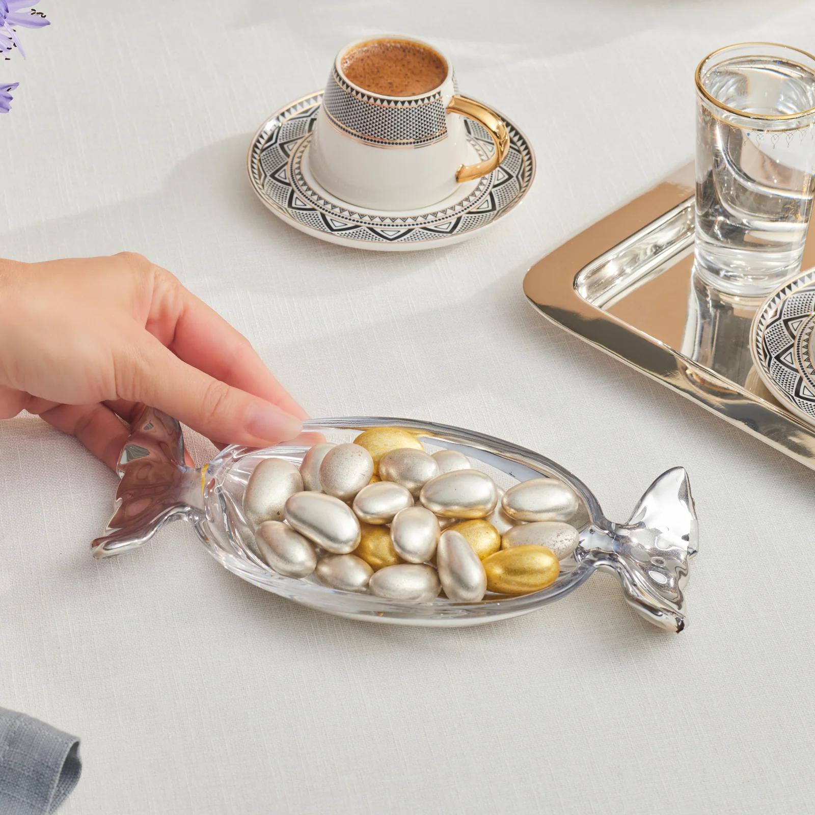 Karaca Candy Glass Decorative Plate, 20cm, Silver - Image 2