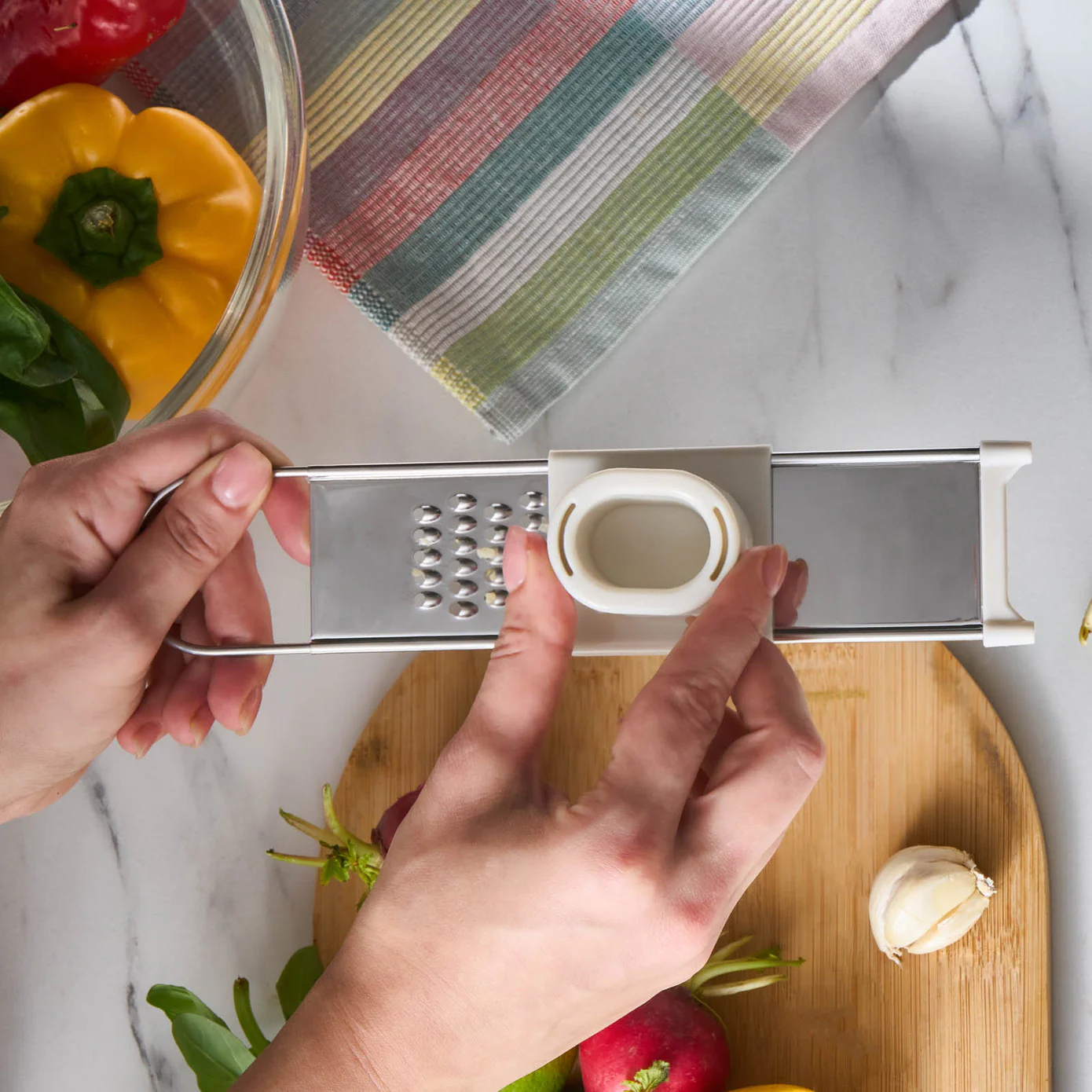 Crick Crack Harmony Stainless Steel Garlic Grater, Multi - Image 2