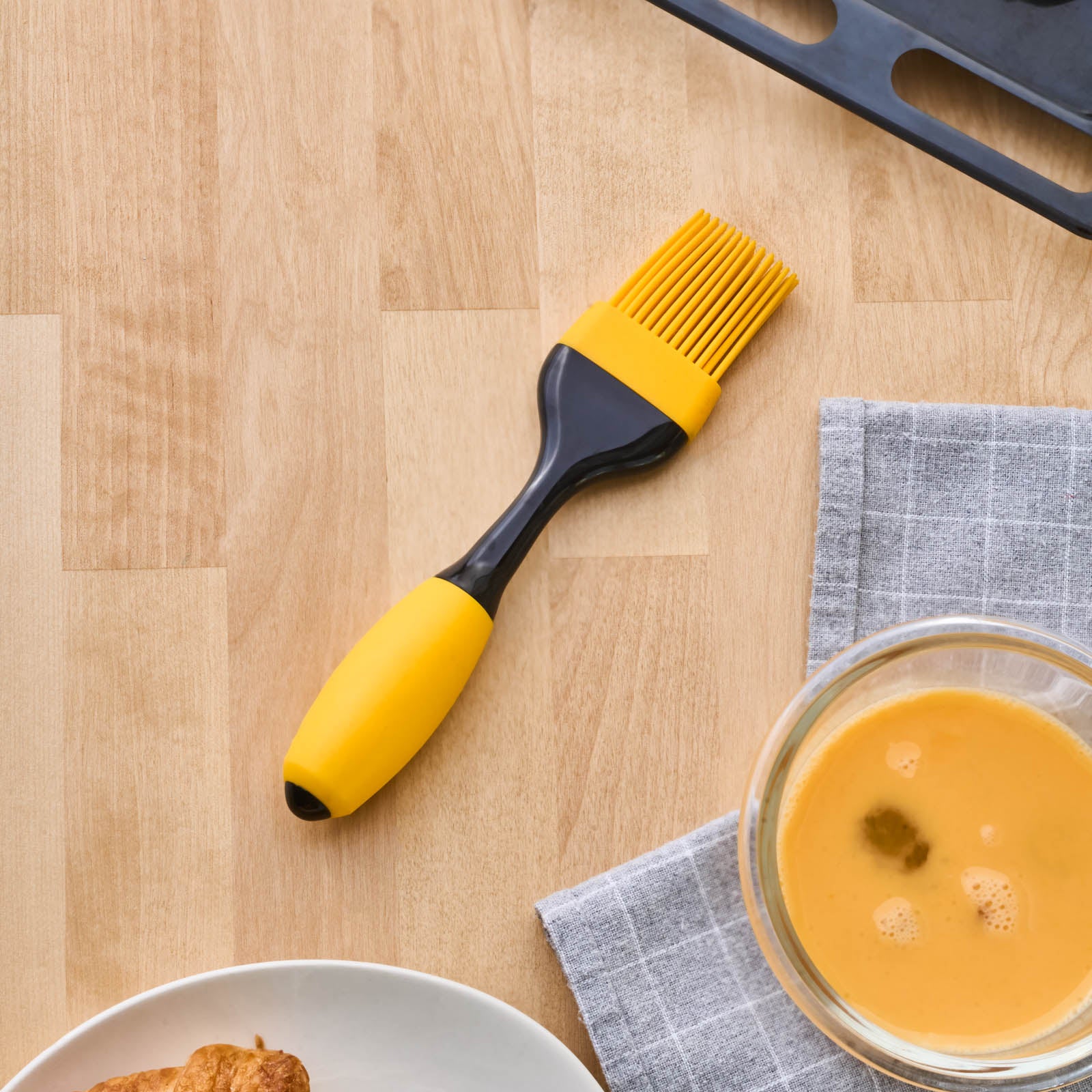 Crick Crack Pastry Brush, Multi
