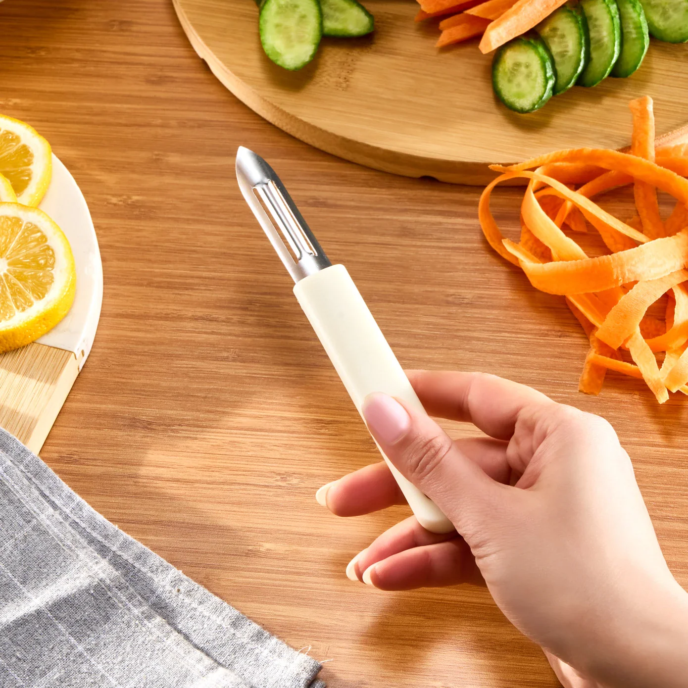 Dr.Inox Side Peeler, Cream - Image 2