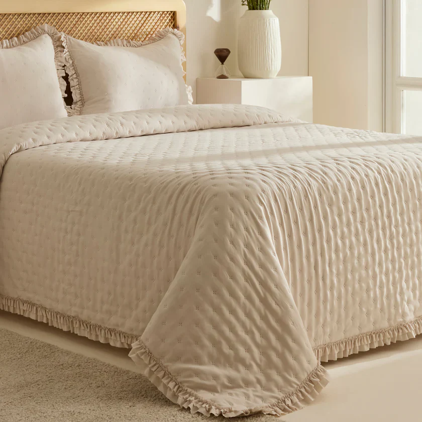 Karaca Home Fiona Bedspread Set, Double, Beige - Image 3