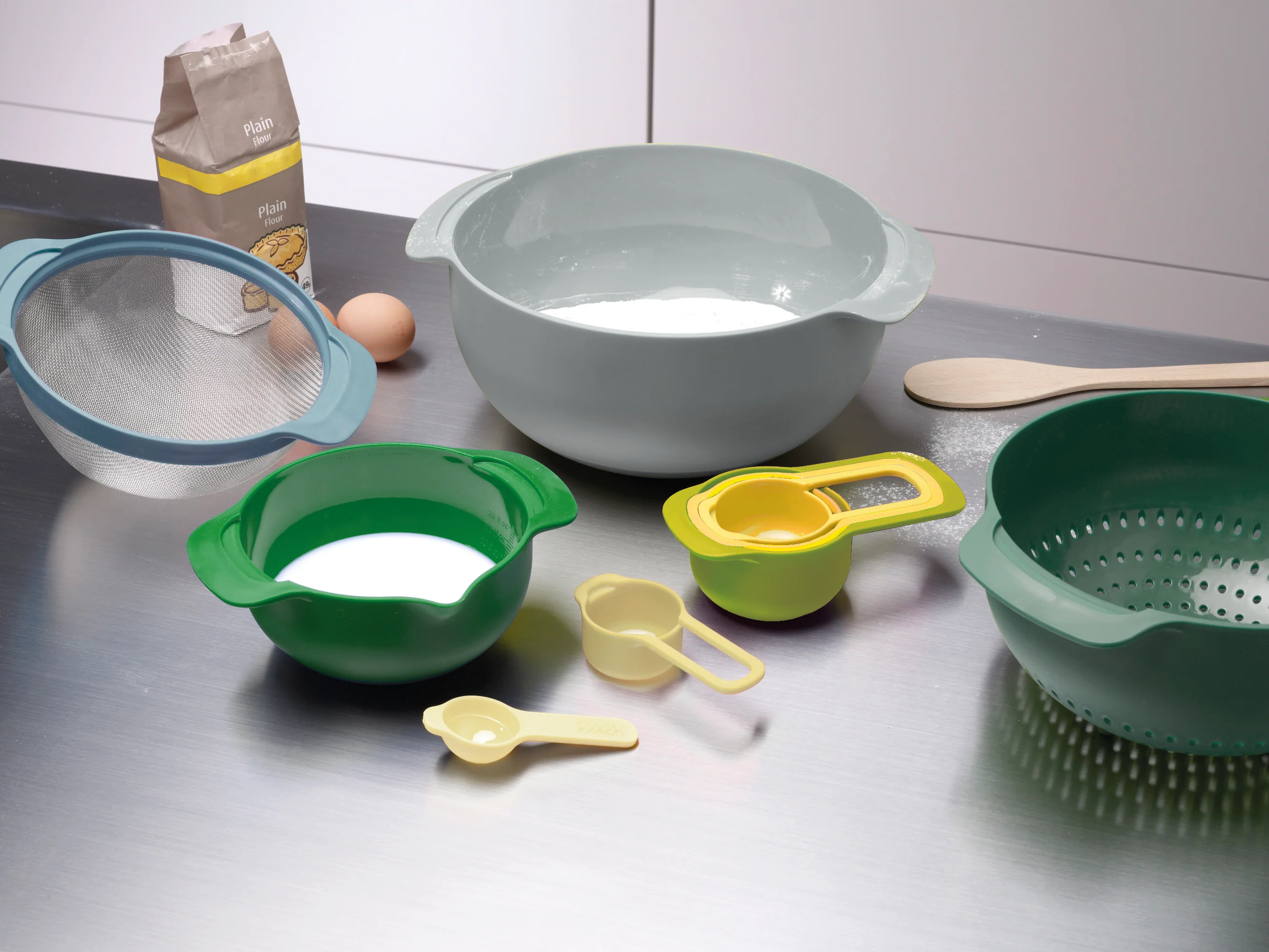 Joseph Joseph Nest 9 Plus Mixing Bowl, Multicolour - Image 3