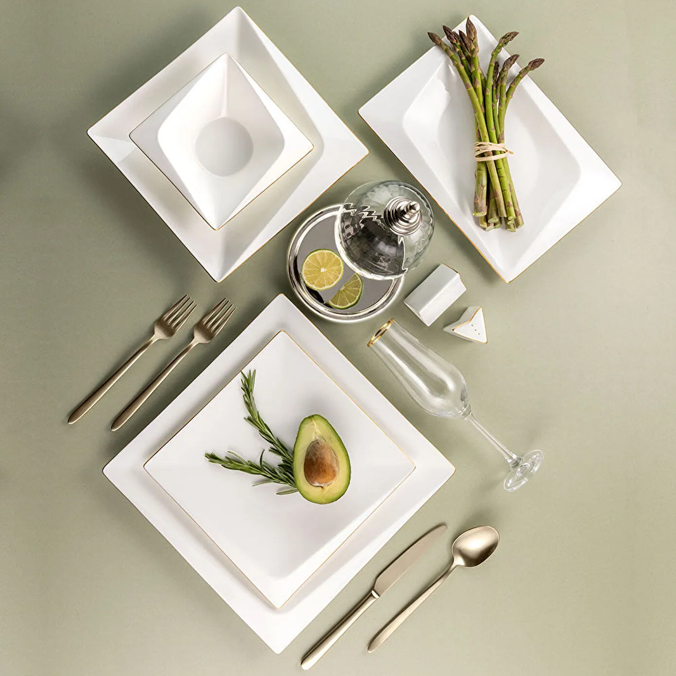 Jumbo Bone China Fold 58-Piece Dinner Set for 12 People, Gold - Image 18