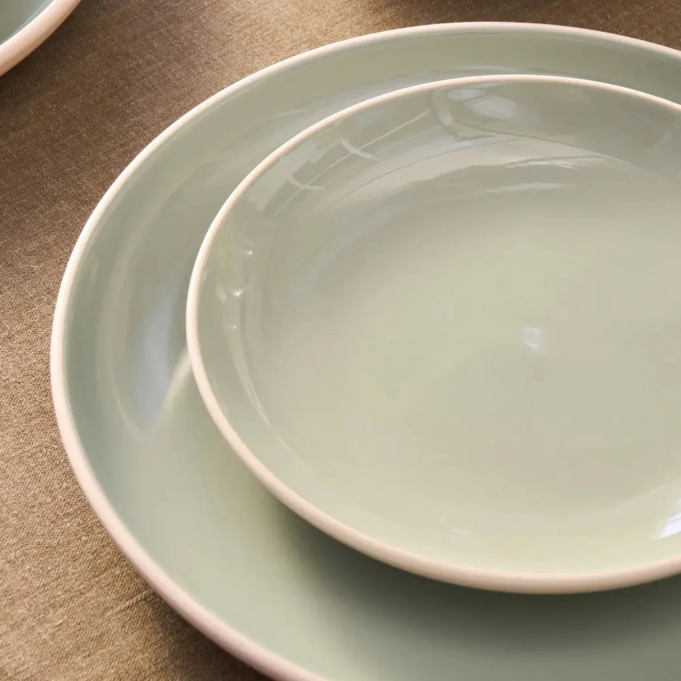 Karaca Abby 24-Piece Stoneware Dinner Set for 6 People, Green - Image 5