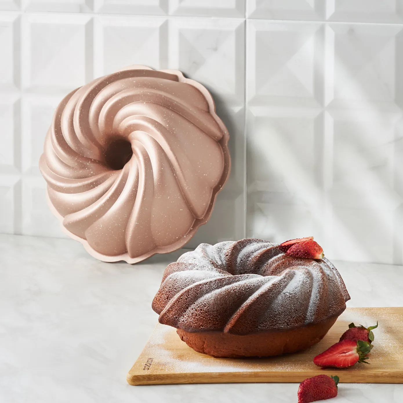 Karaca Aluminium Cast Decorative Cake Tin, 24cm, Pink - Image 6