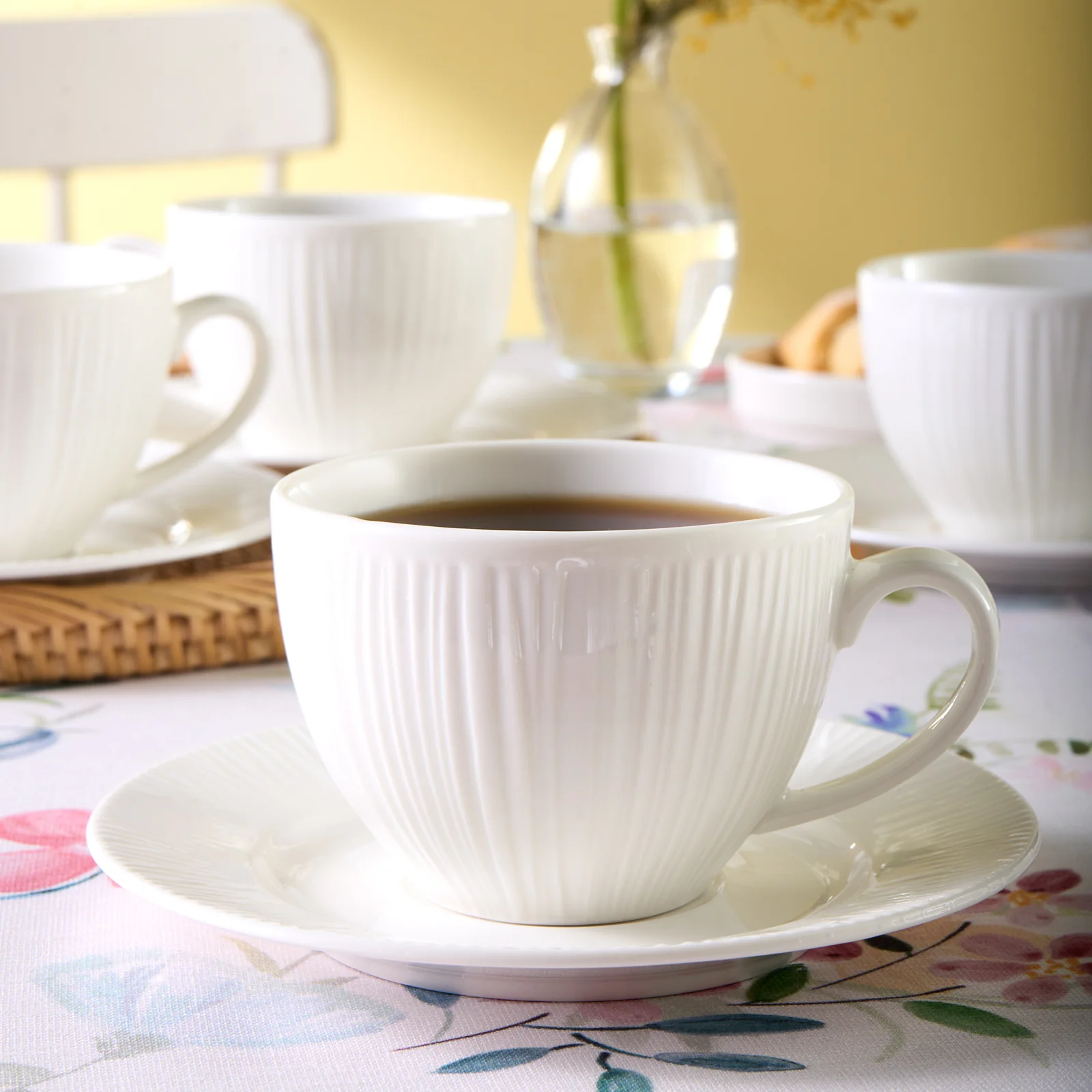 Karaca Anna Embossed 12-Piece Bone China Tea Cup and Saucer Set for 6 People, 220ml, White - Image 5
