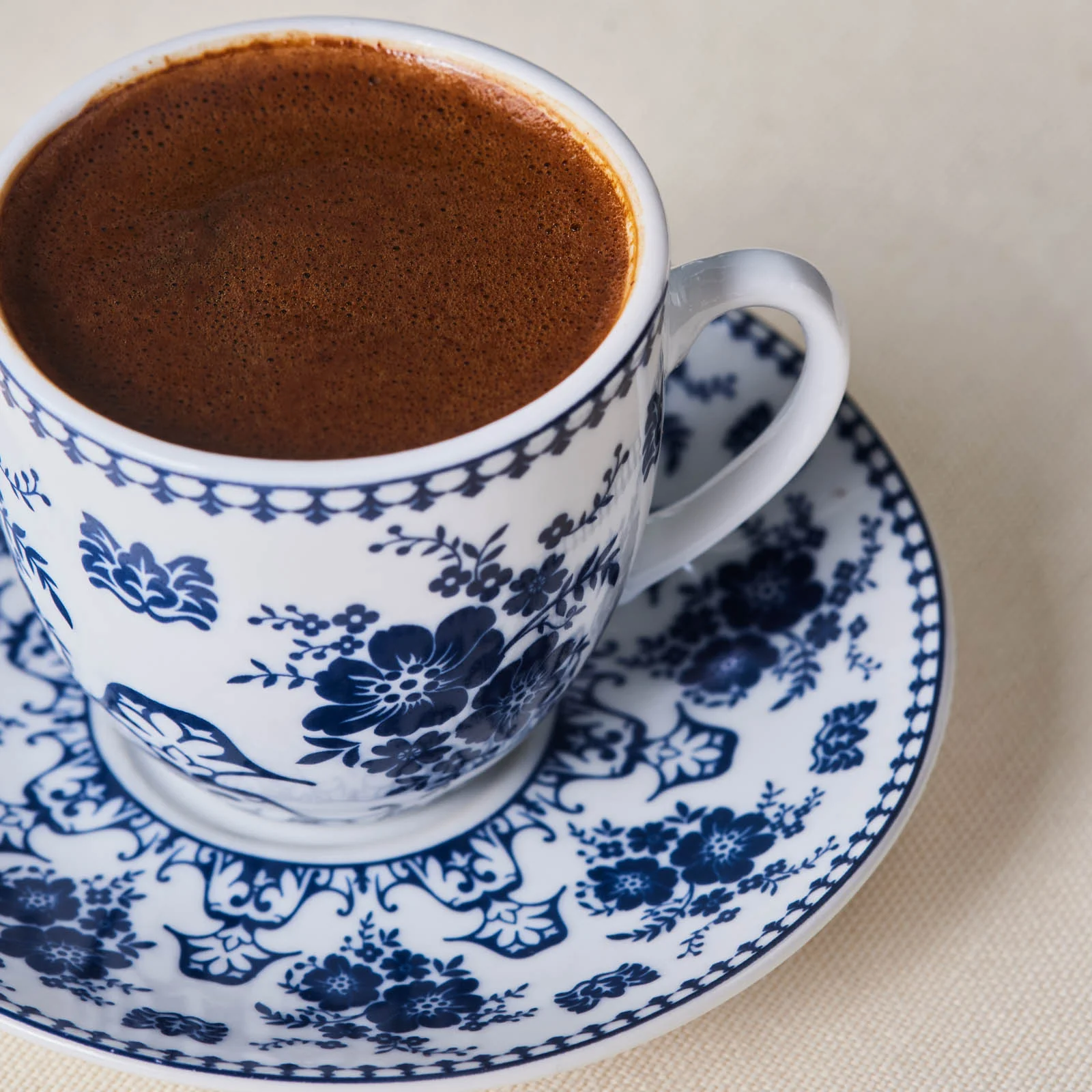 Karaca Aster 4-Piece Porcelain Espresso Turkish Coffee Cup Set for 2 People, 100ml - Image 4