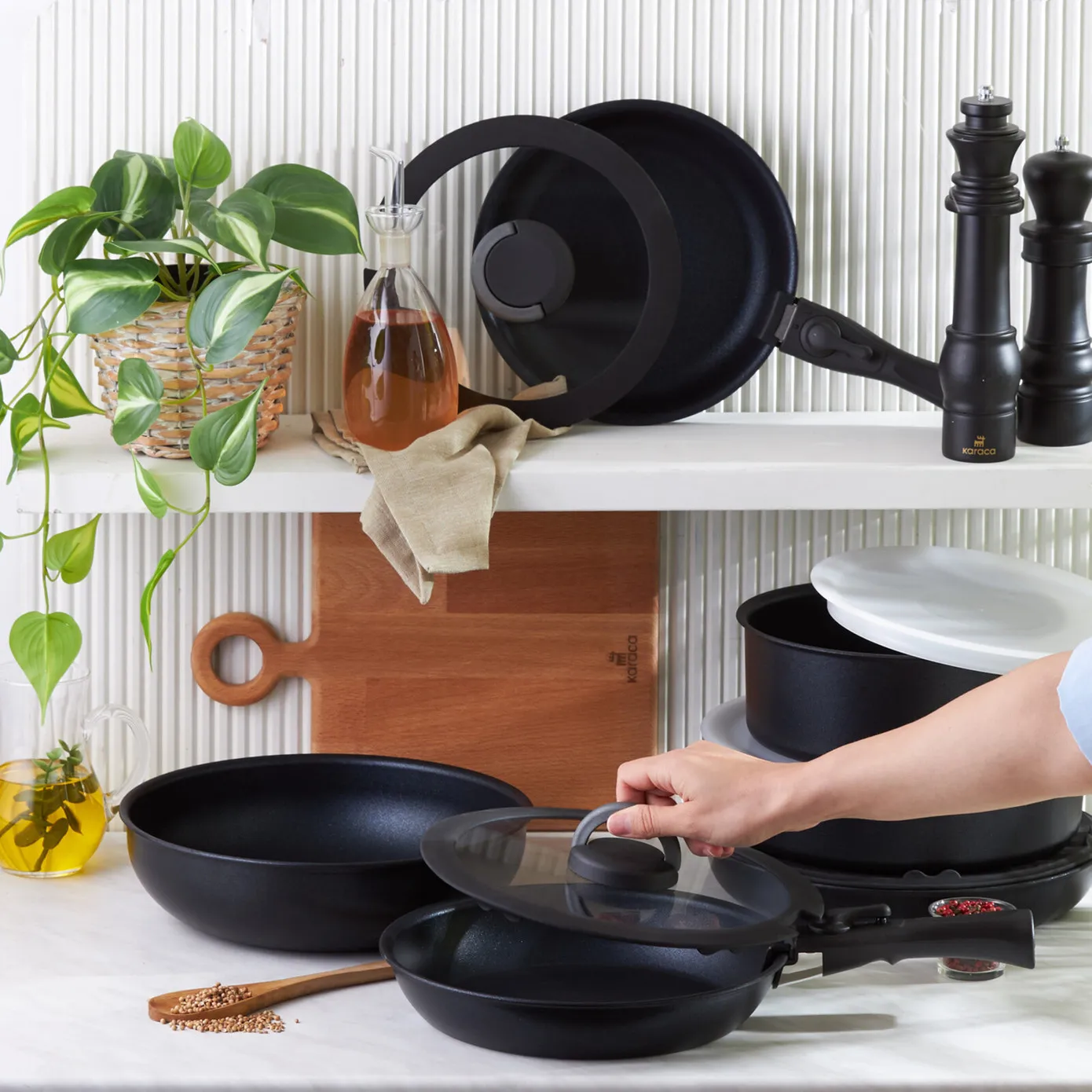 Karaca BioDiamond Easy Clip 13-Piece Non-Stick Cookware Set, Black - Image 16