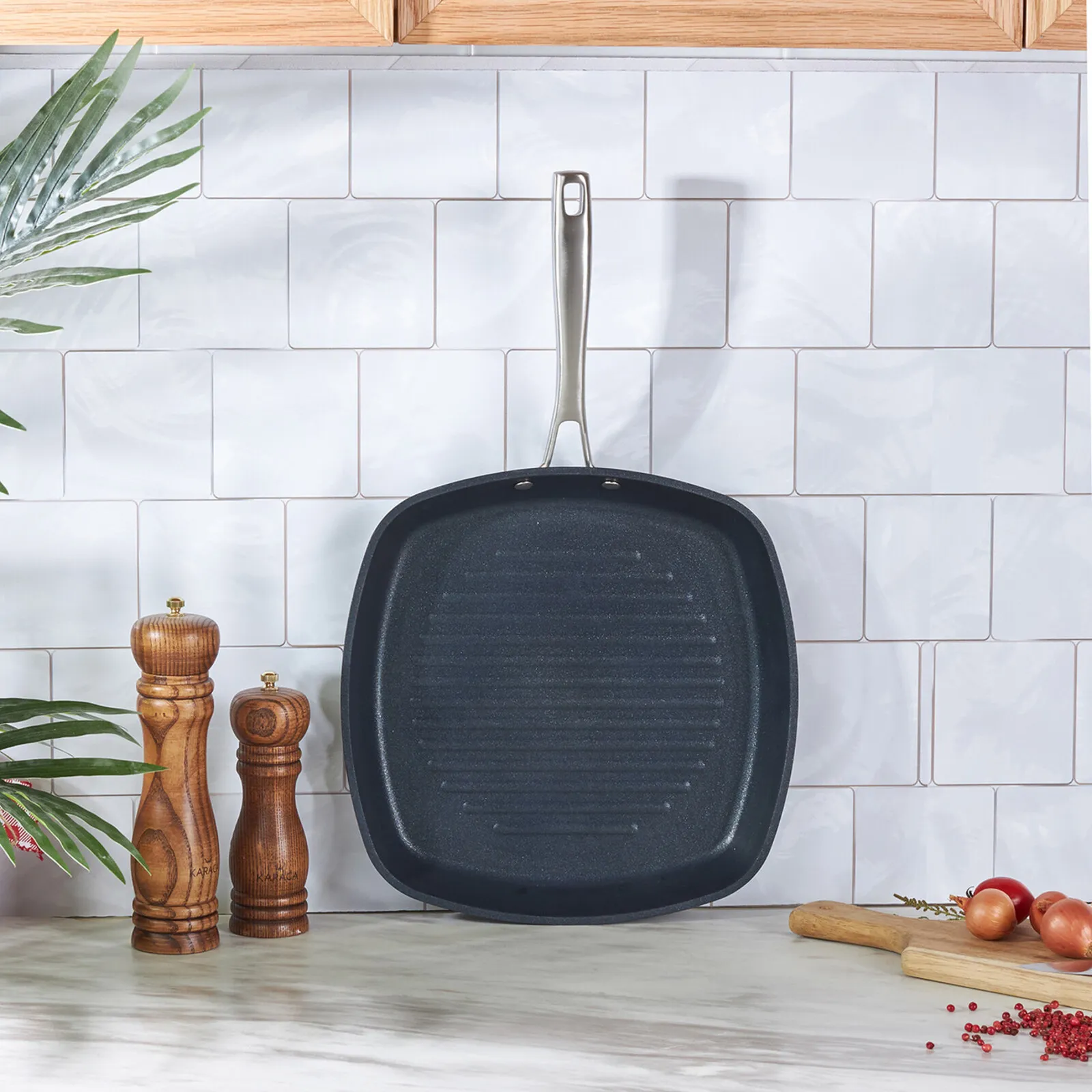 Karaca BioDiamond Pro Non-Stick Induction Griddle Pan, 28cm, Black - Image 3