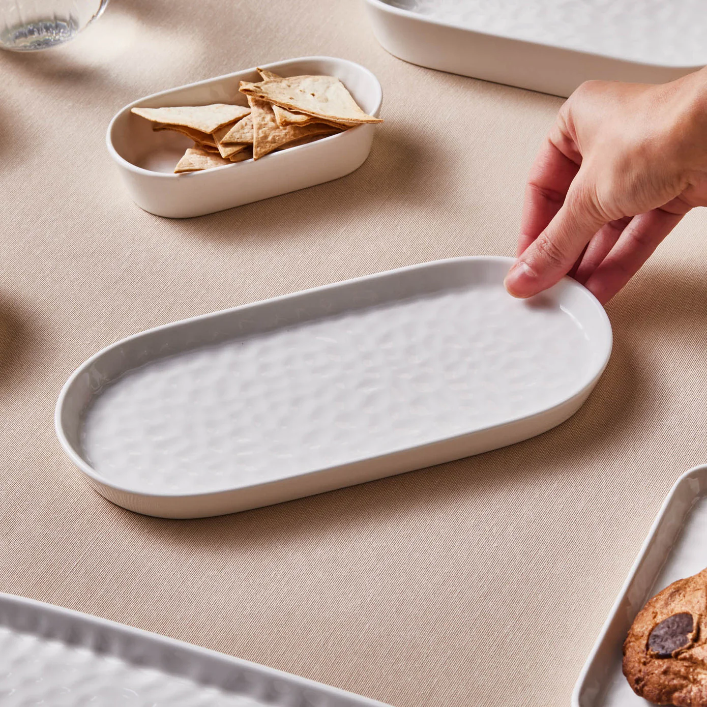 Karaca x by Refika Bembeyaz Bone China Oval Serving Platter 24cm, White - Image 2