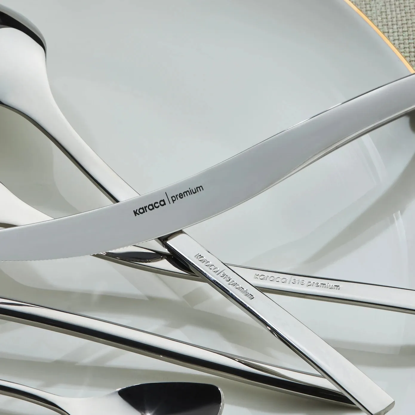 Karaca Dora 84-Piece 316+ Stainless Steel Cutlery Set for 12 People, Silver - Image 8