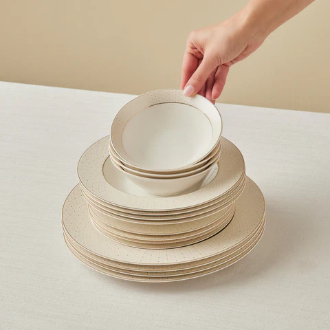 Karaca Elegance Bone China Alessa 60-Piece Dinner Set & Serveware Set for 8 People, Gold - Image 9