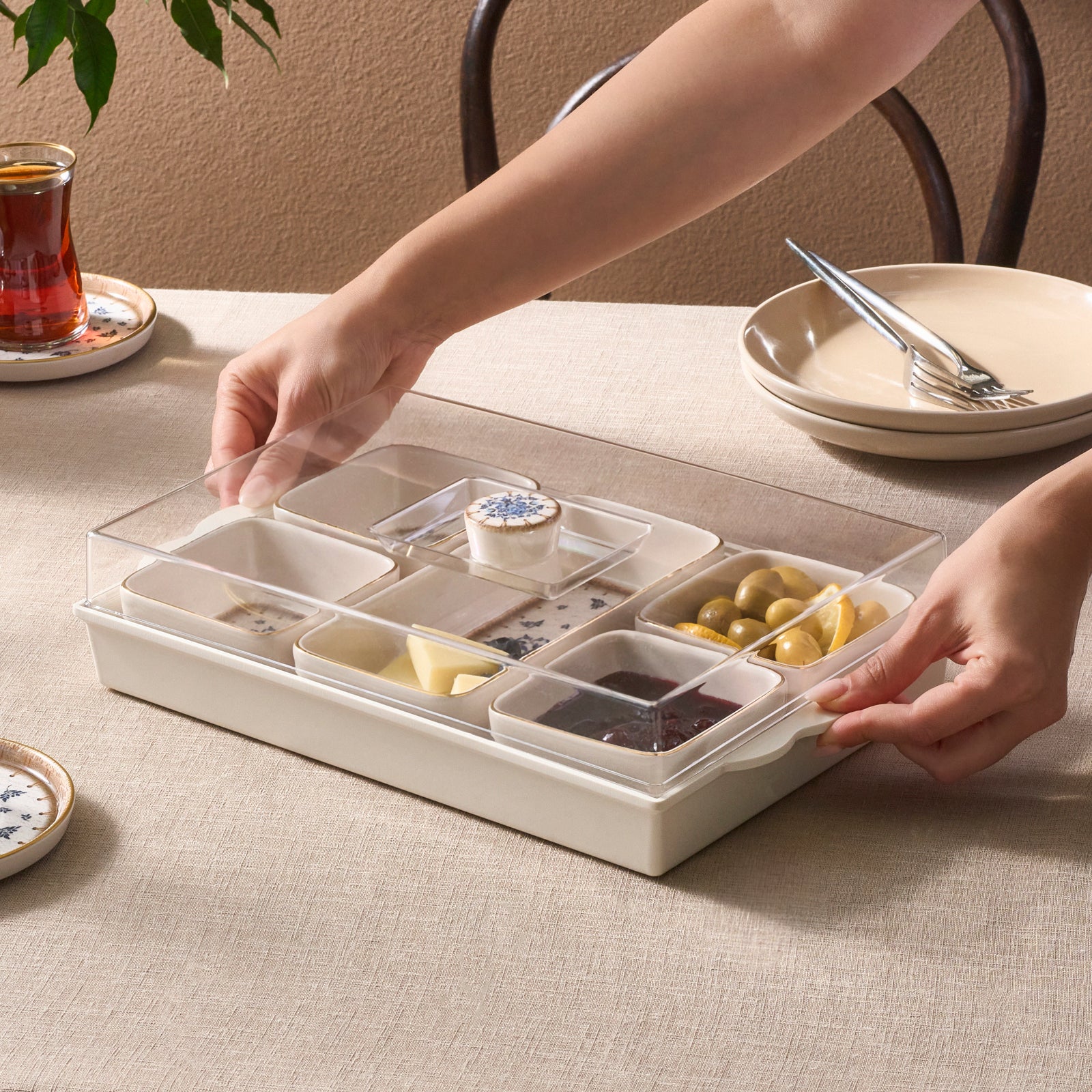 Karaca Elena 7-Piece Ceramic Breakfast Tableware Set, Multi - Image 3