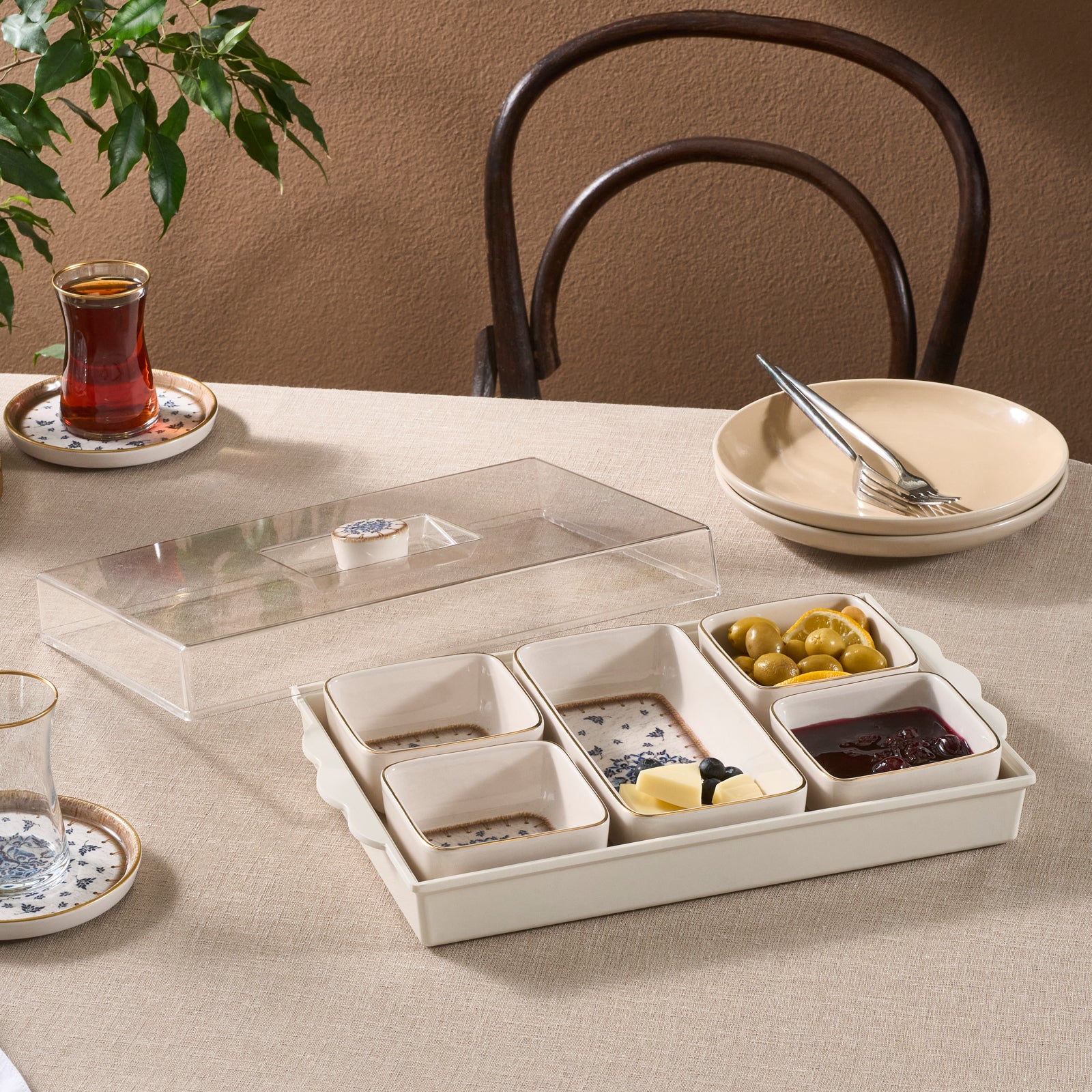 Karaca Elena 7-Piece Ceramic Breakfast Tableware Set, Multi - Image 5