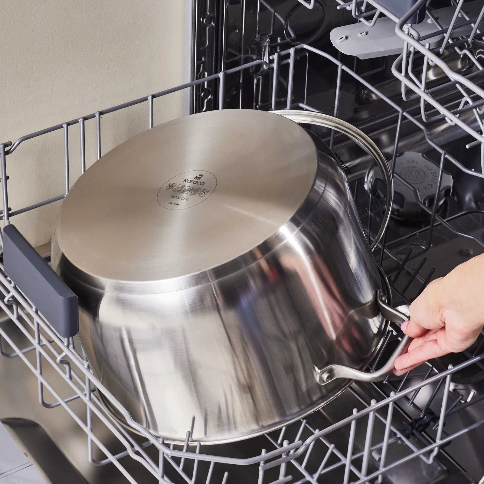 Karaca Elite Stainless Steel Induction Stock Pot & Lid, 30cm, Silver - Image 5