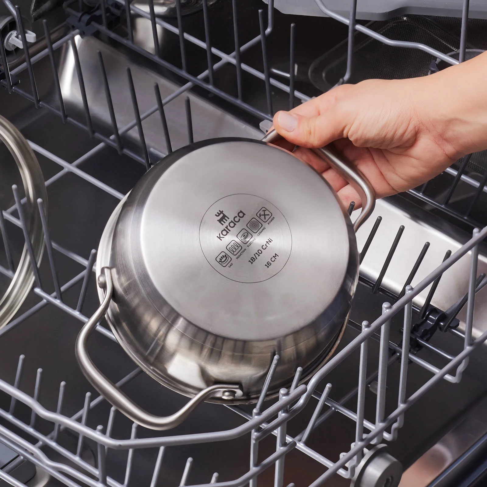 Karaca Elite Stainless Steel Induction Shallow Casserole & Lid 16cm - Image 4