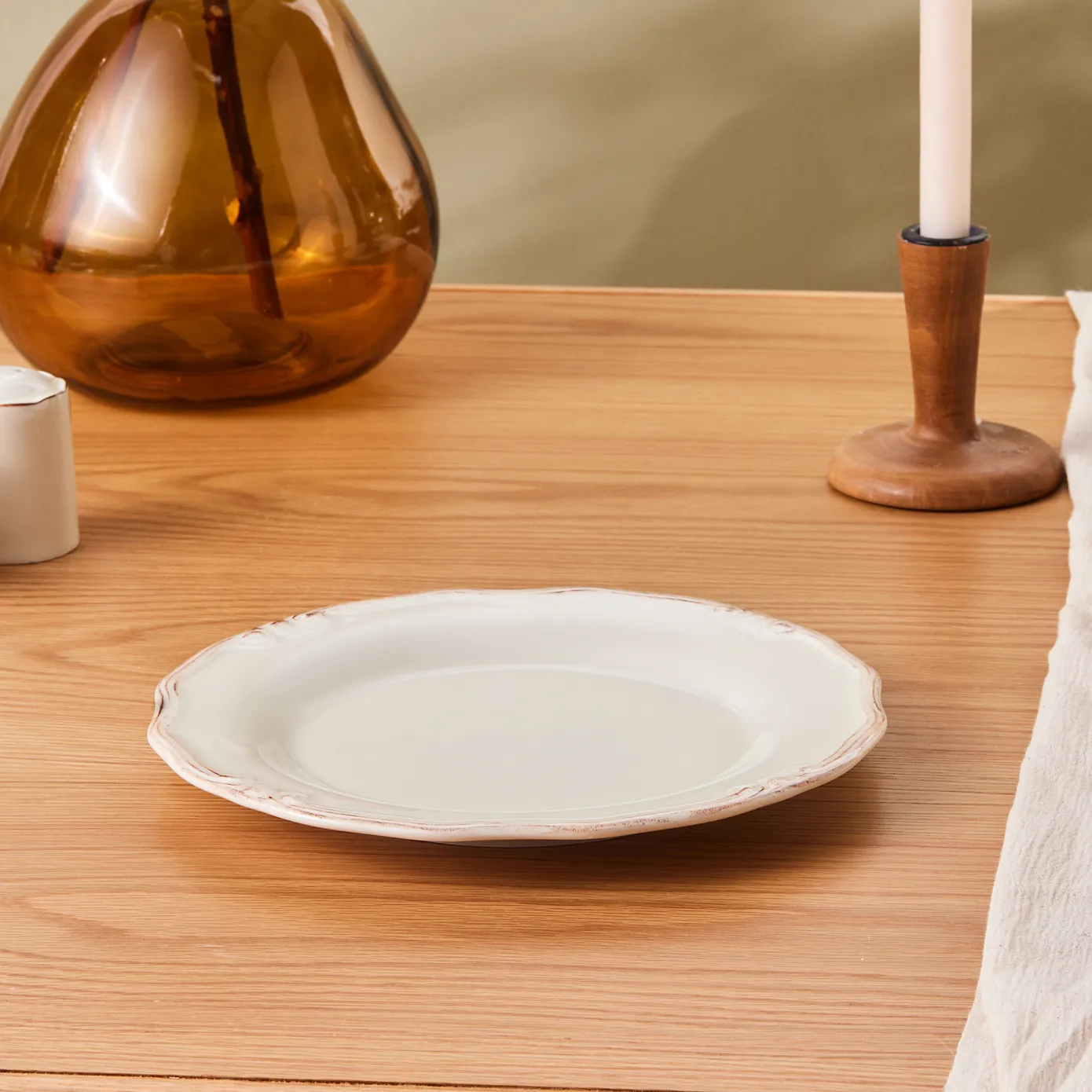 Karaca Elizabeth Ceramic Dinner Plate, 25cm, Ecru - Image 4