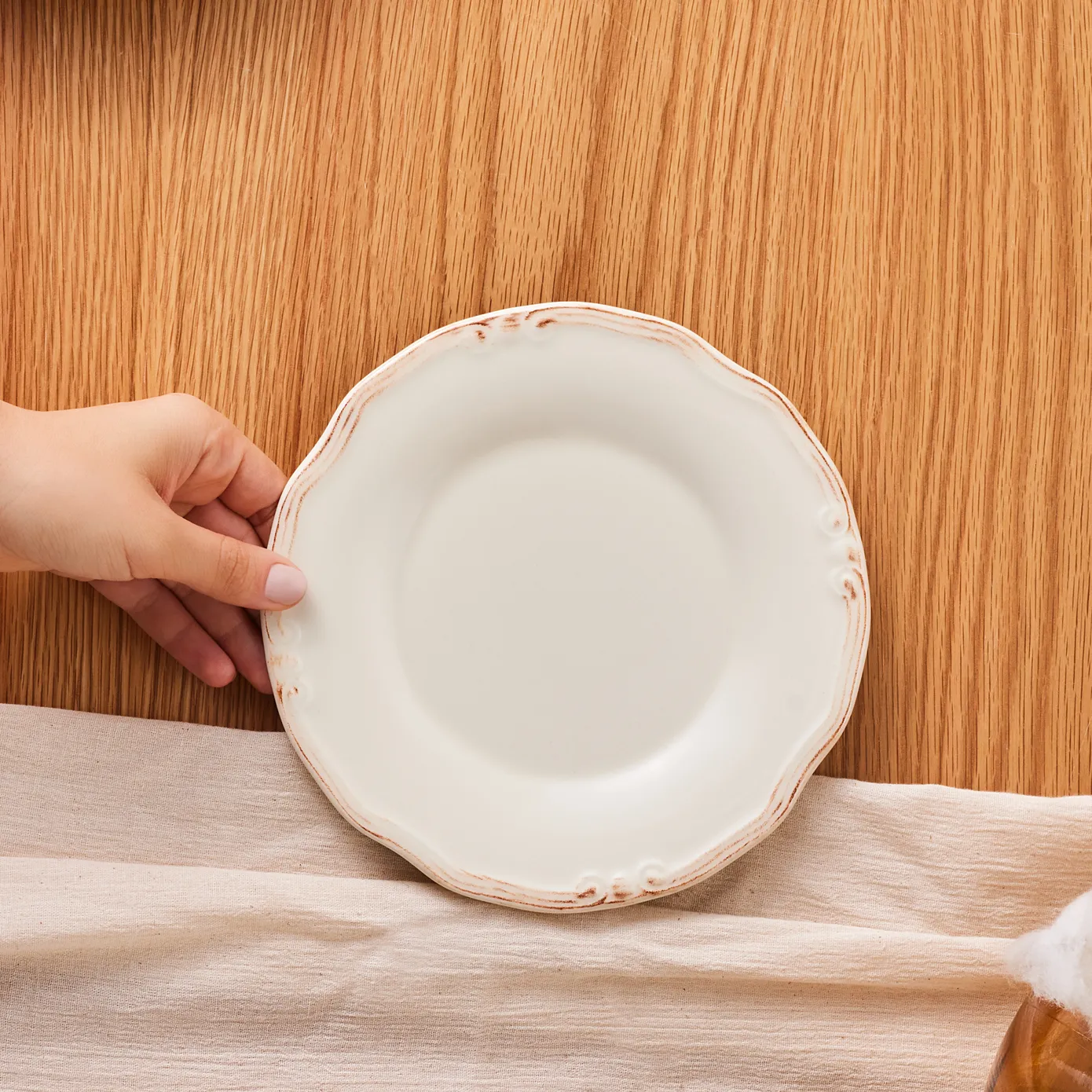Karaca Elizabeth Ceramic Side Plate, 20cm, Ecru - Image 4
