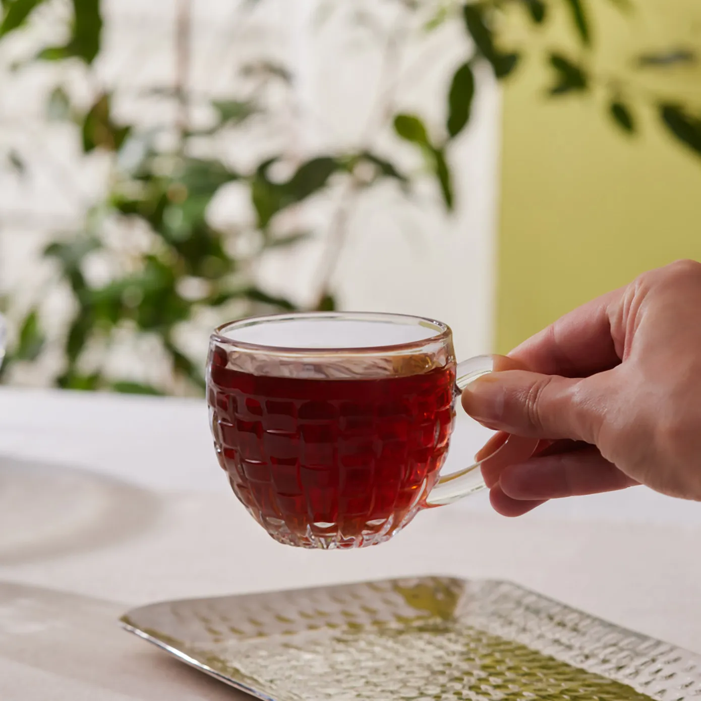 Karaca Emel 4-Piece Glass Tea Cup Set, 180ml, Clear - Image 4
