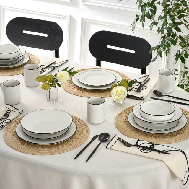 Karaca Emma 30-Piece Porcelain Dinner Set for 6 People, White - Image 2