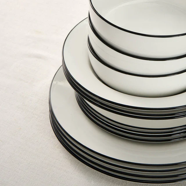 Karaca Emma 30-Piece Porcelain Dinner Set for 6 People, White - Image 9