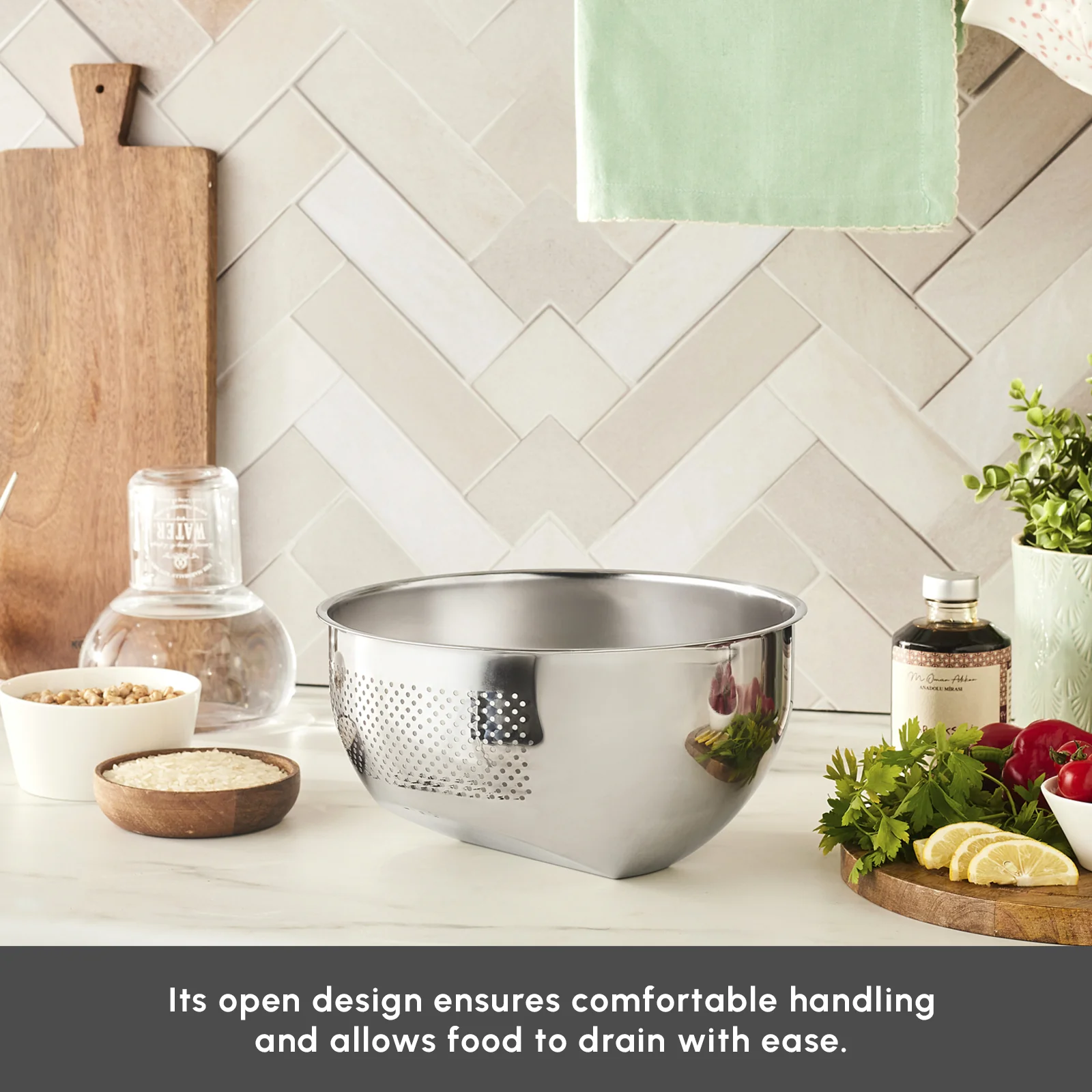Karaca Flow Stainless Steel Washing Bowl with Integrated Strainer, 24cm, Silver - Image 3
