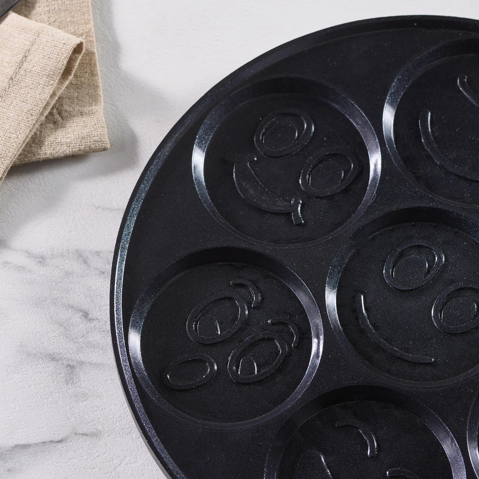 Karaca Fluffy Non-Stick Induction Ceramic Coating Pancake Pan, 26cm, Black - Image 6