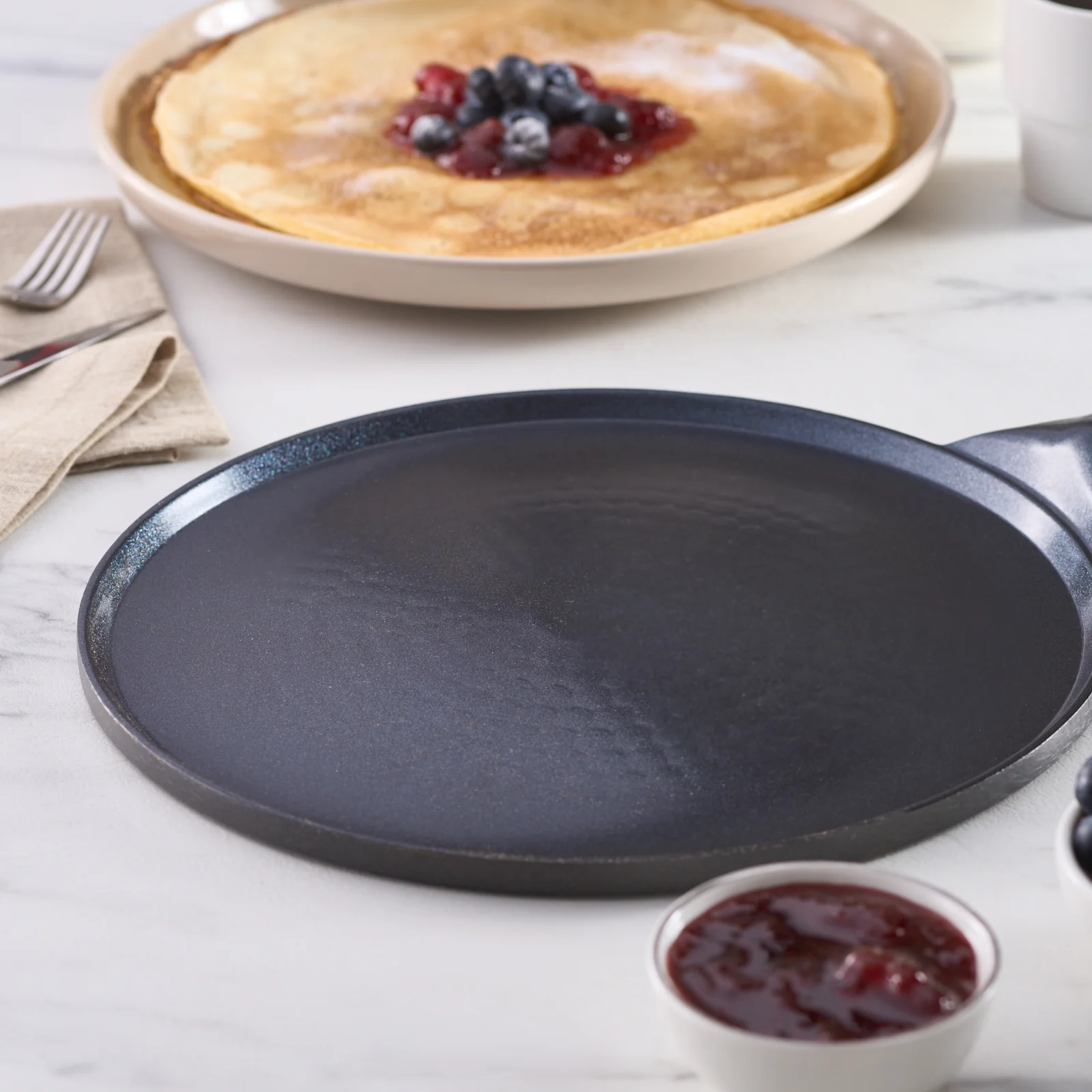 Karaca Fluffy Non-Stick Induction Ceramic Coating Crep & Pancake Pan, 26cm, Black - Image 2