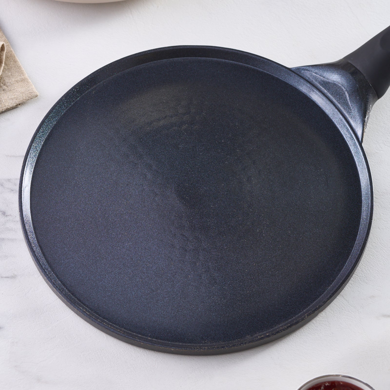 Karaca Fluffy Non-Stick Induction Ceramic Coating Crep & Pancake Pan, 26cm, Black - Image 5