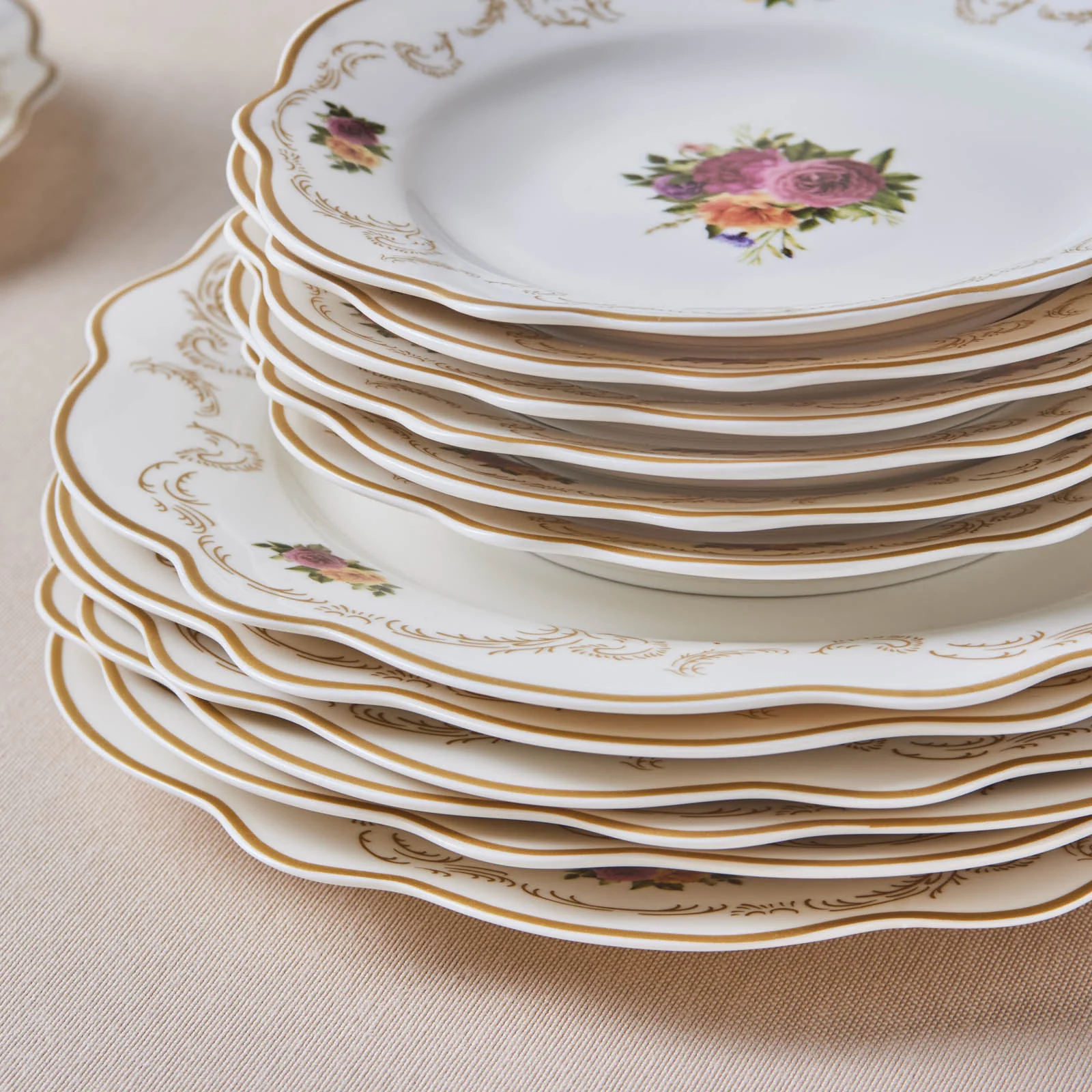 Karaca Forever Bone China Antique 26-Piece Serveware Set for 6 People, Gold - Image 11