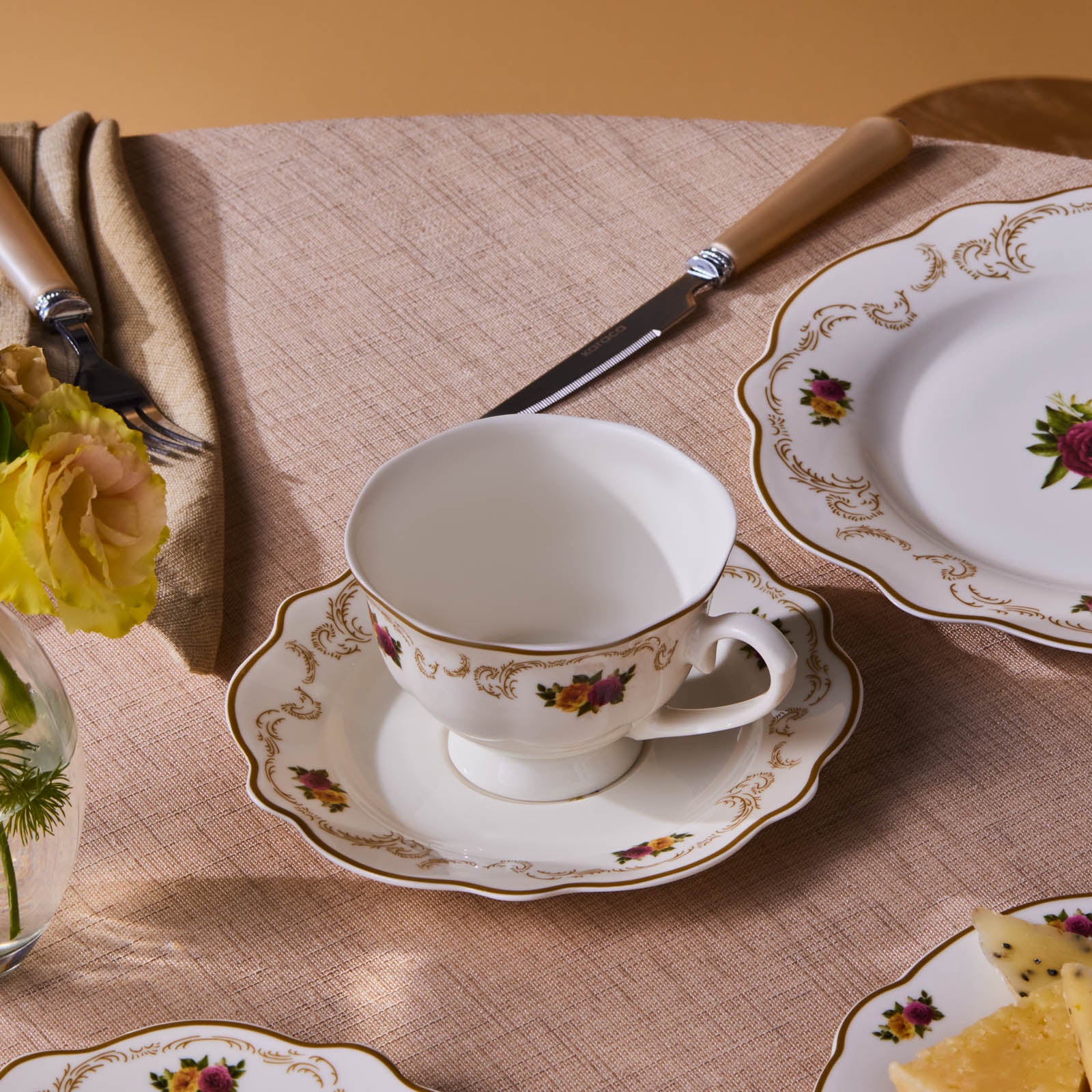 Karaca Forever Bone China Antique 26-Piece Serveware Set for 6 People, Gold - Image 7