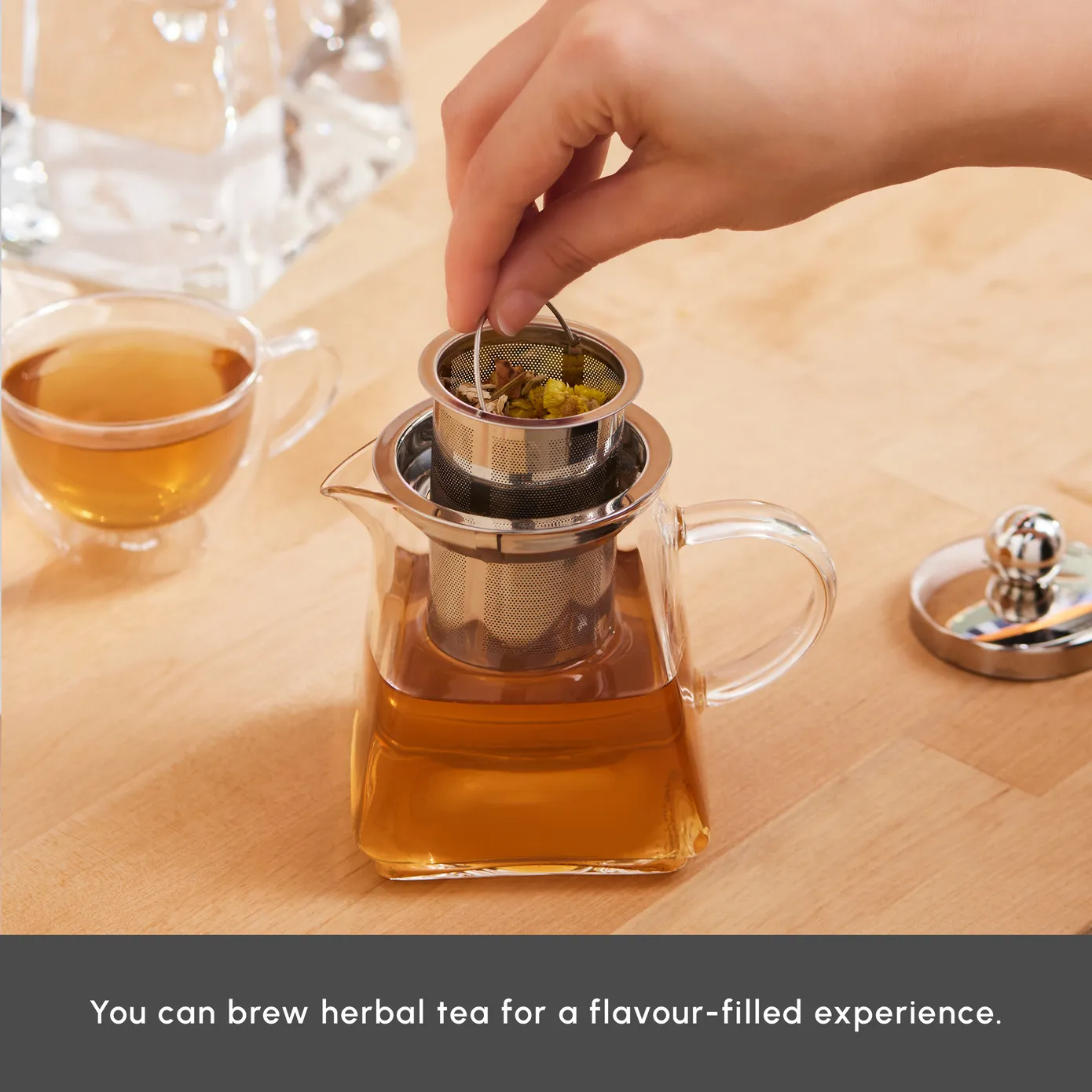 Karaca Giza Borosilicate Glass Teapot Set, Clear - Image 7