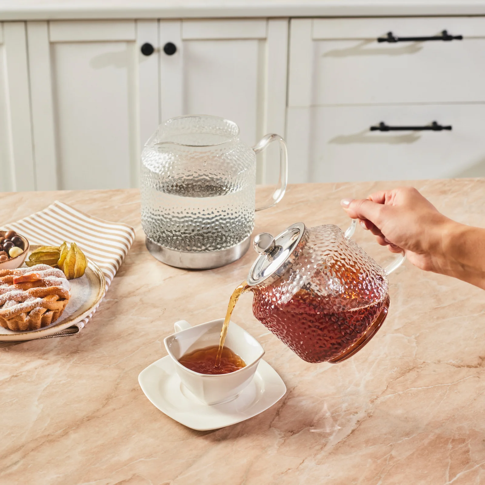 Karaca Glissia Borosilicate Glass Induction Teapot Set, Xlarge, Clear - Image 5
