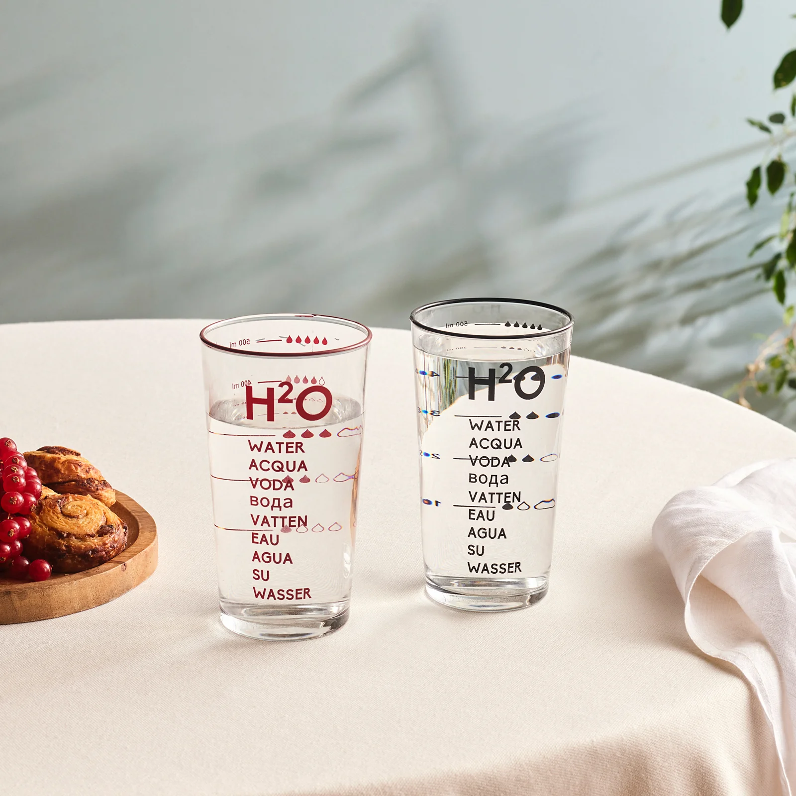 Karaca H20 Highball Glass, 570ml, Red - Image 4