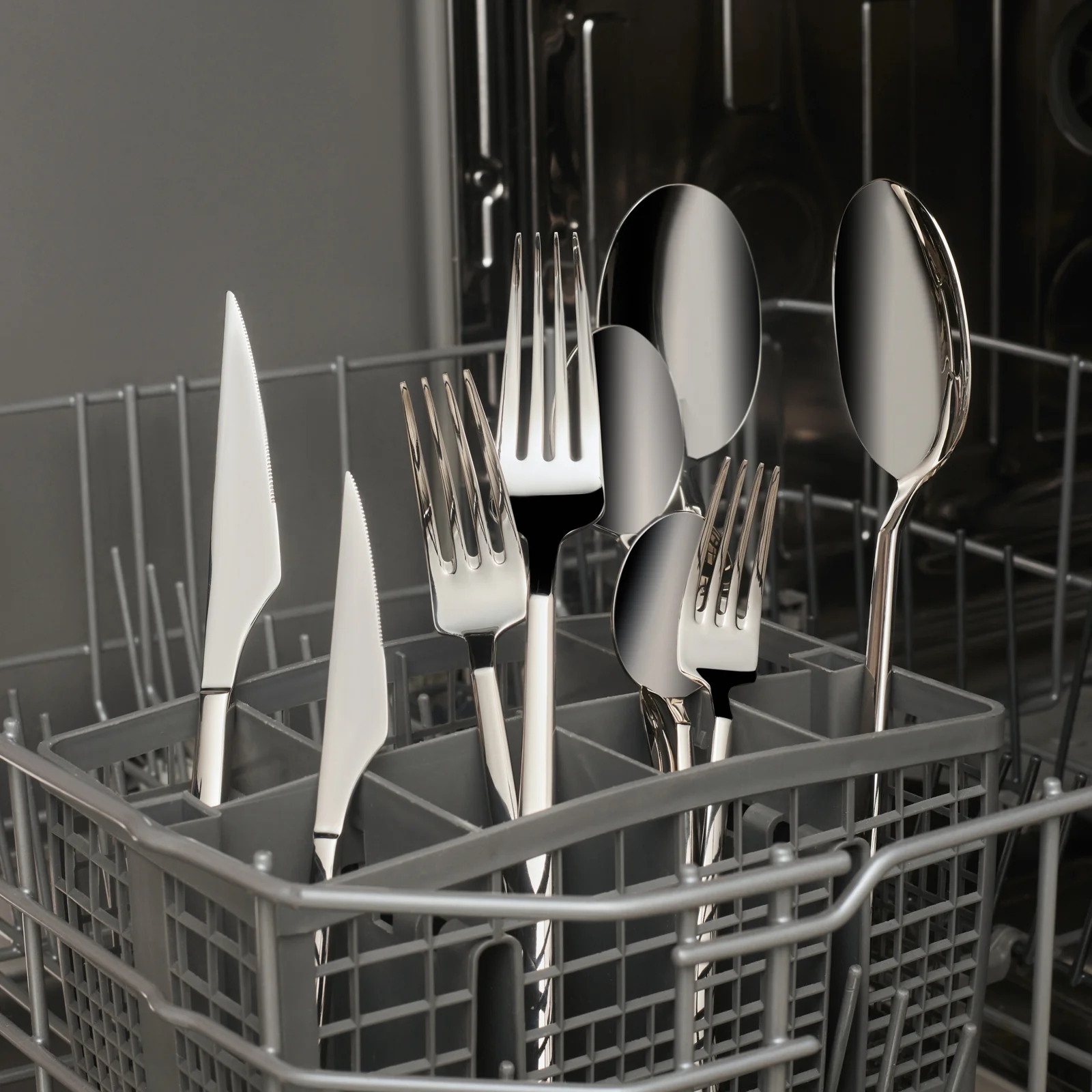 Karaca Halley 91-Piece Stainless Steel Cutlery Set with Serving Set for 12 People, Silver - Image 6