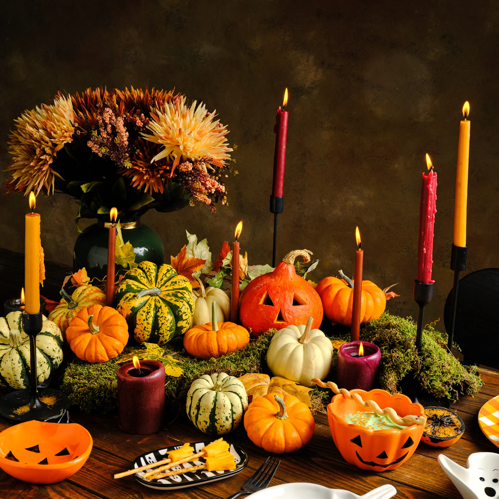 Karaca Halloween Tiny Pumpkin Ceramic Snack Bowl, 8cm, Orange - Image 4
