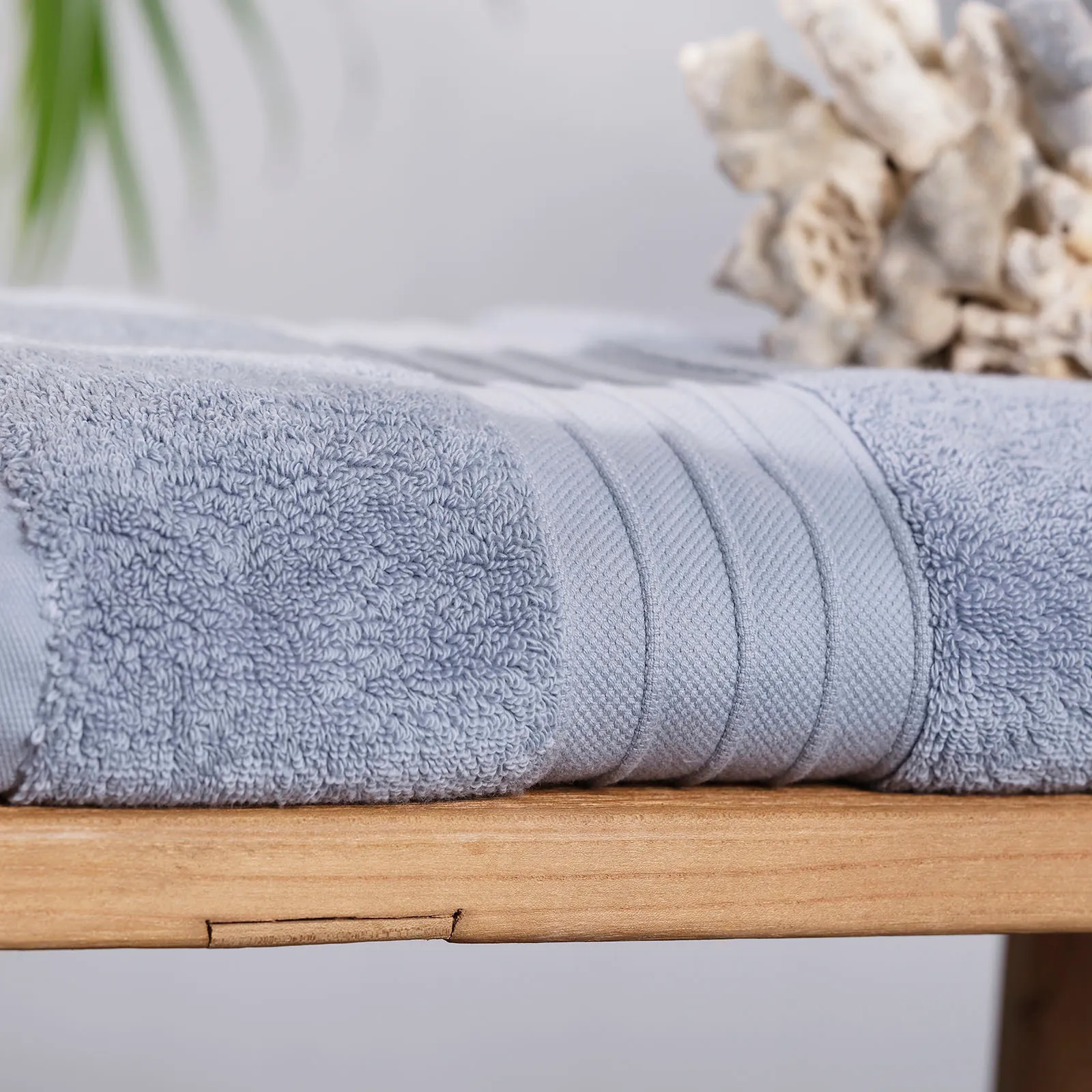 Karaca Home 100% Turkish Cotton Bath Towel, 85cmx150cm, Blue - Image 2
