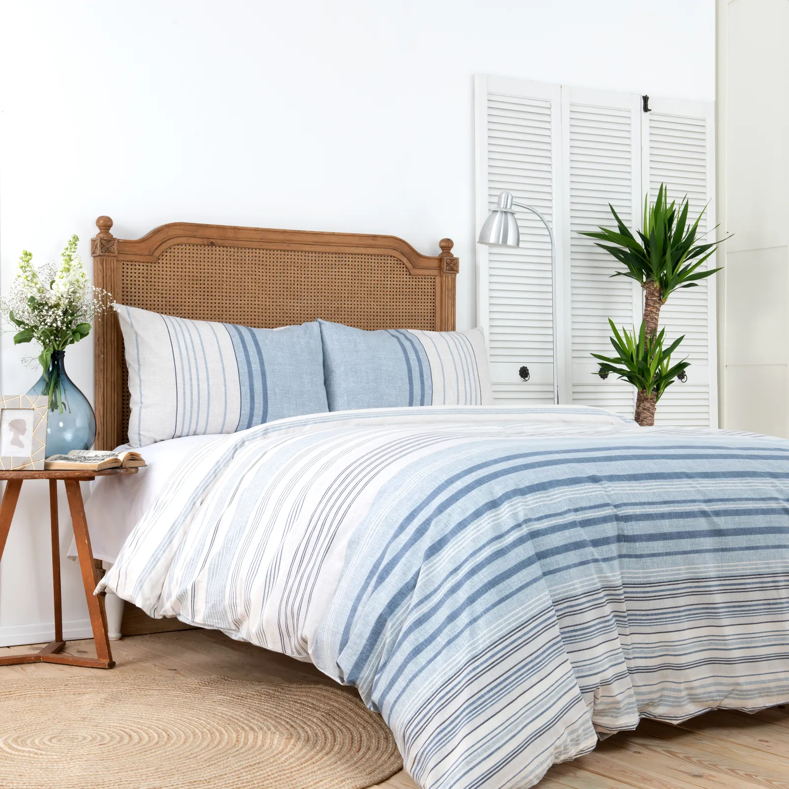 Karaca Home Aspen 100% Turkish Cotton Duvet Cover Set, Double, White Blue - Image 3