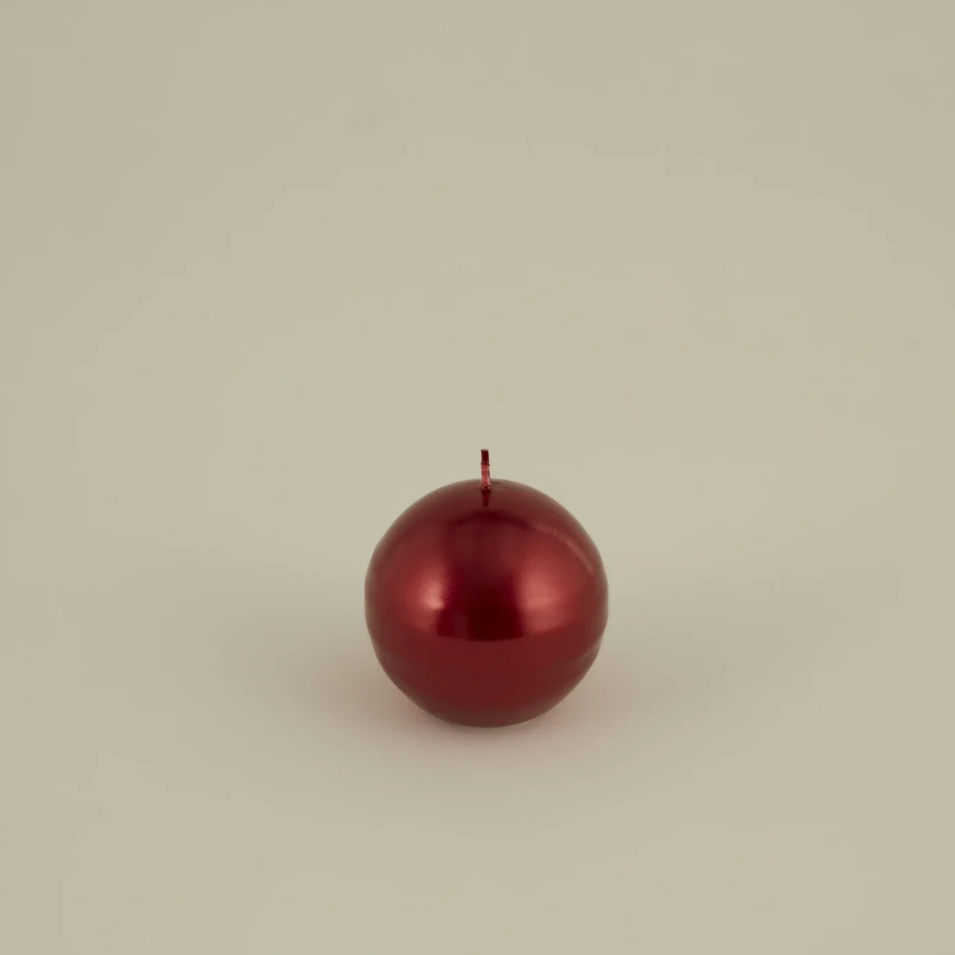 Karaca Home Ball Candle, 7cm, Red - Image 2
