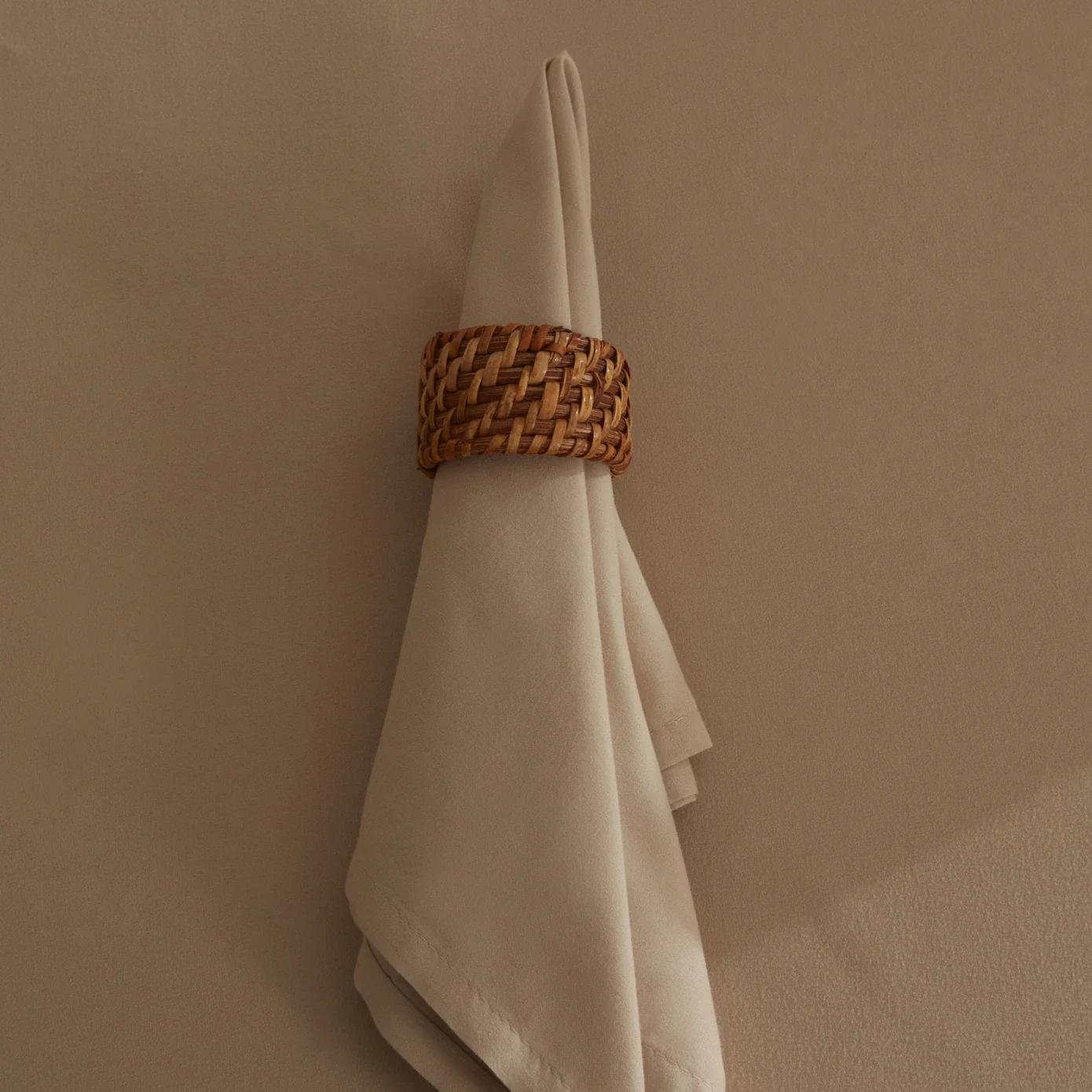 Karaca Home Belle 2-Piece Fabric Napkin, 40x40cm, Beige
