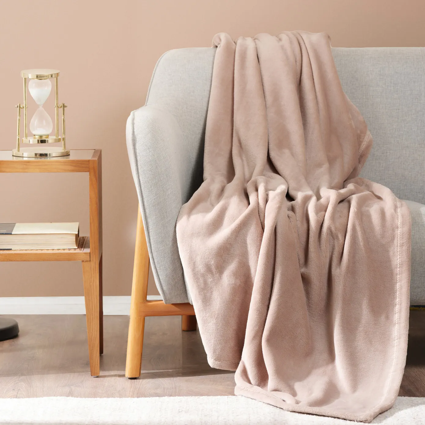 Karaca Home Fiona Welsoft Blanket, 130cmx170cm, Mink - Image 2