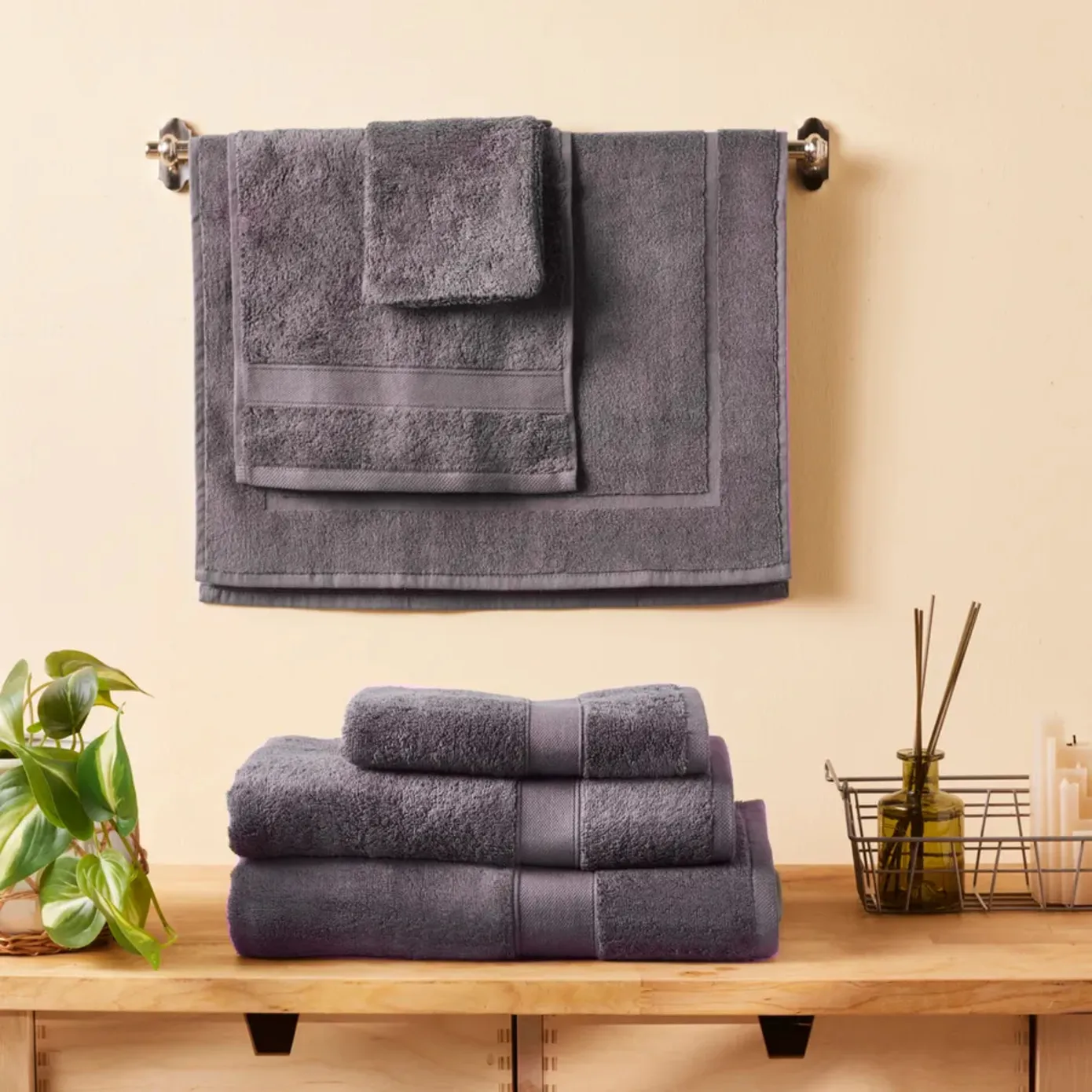 Karaca Home Joey Egyptian Cotton Towel Set, Anthracite - Image 3
