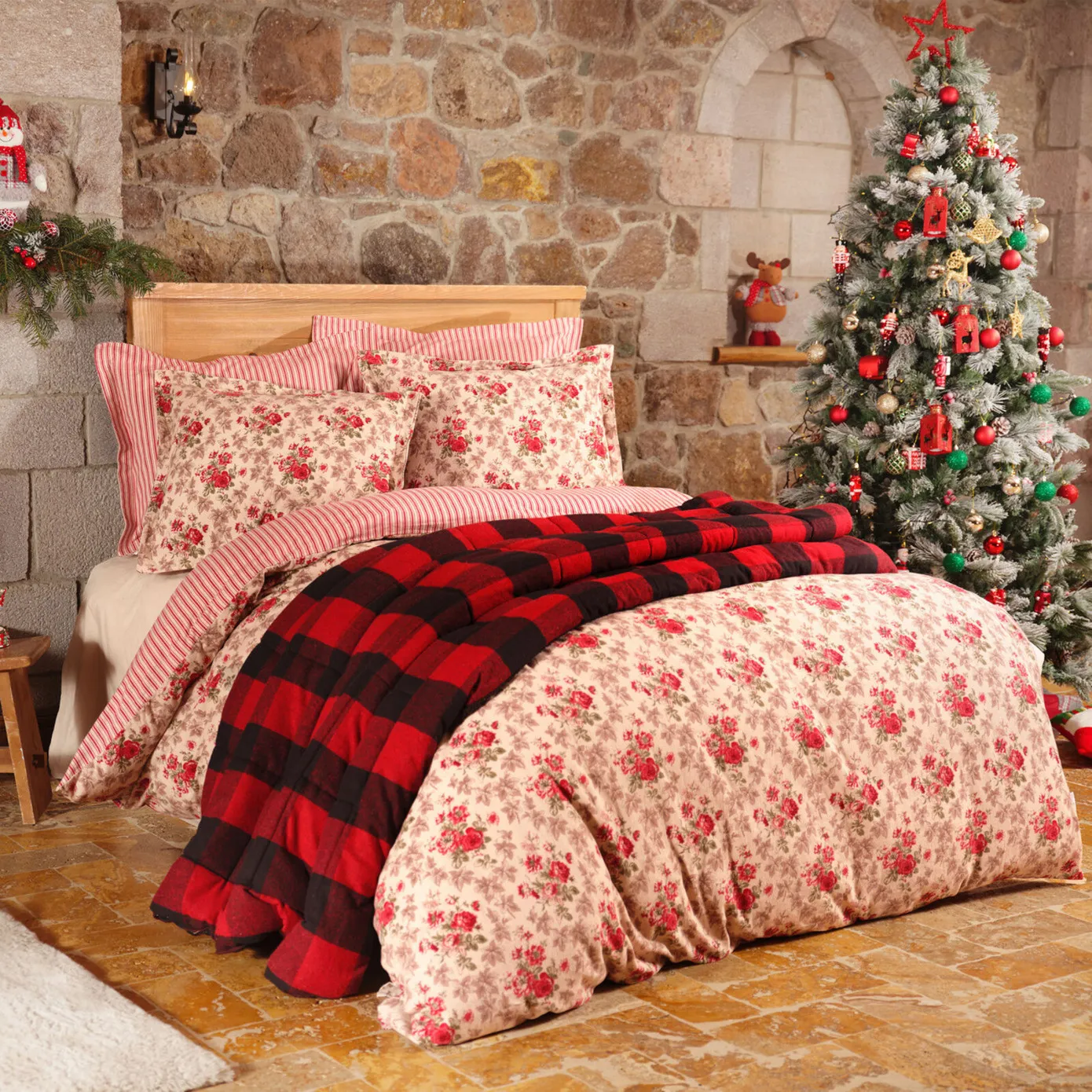 Karaca Home Luis 100% Turkish Cotton Flannel Duvet Cover Set with Bed Sheet, Double, Red Multi - Image 4