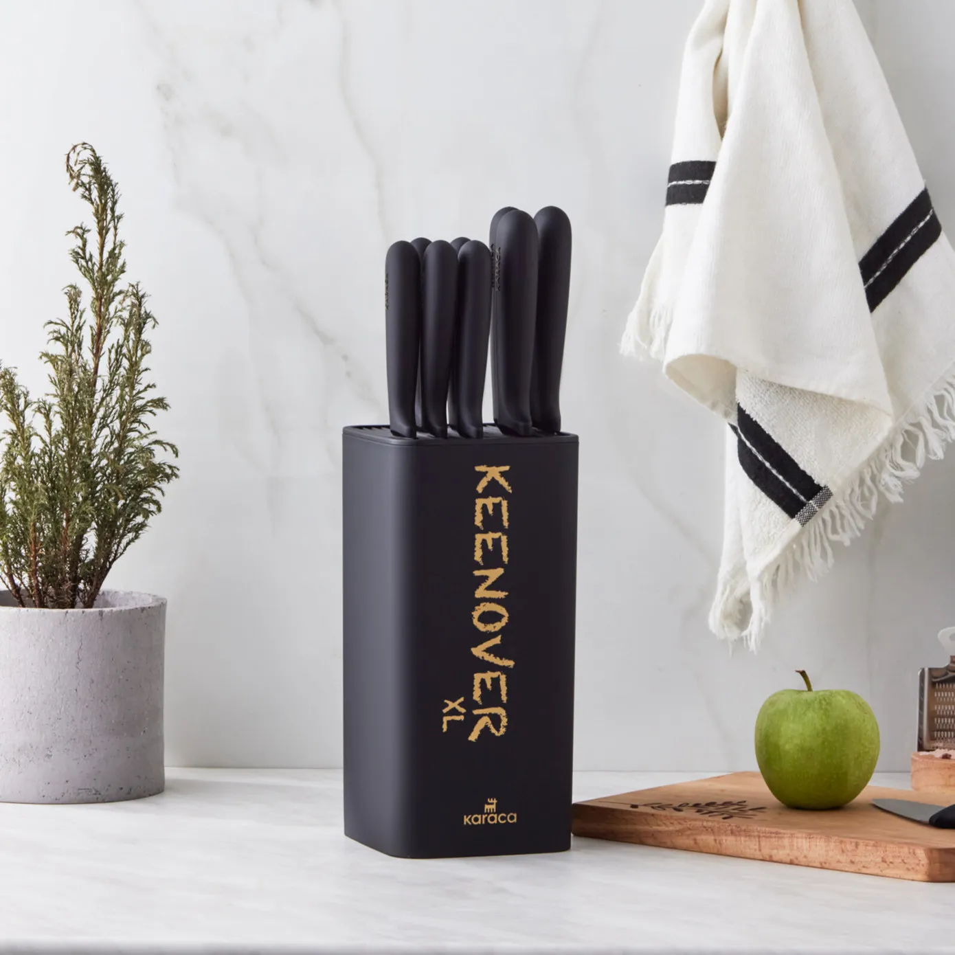 Karaca Keenover 9 Piece Knife Block Set, Black
