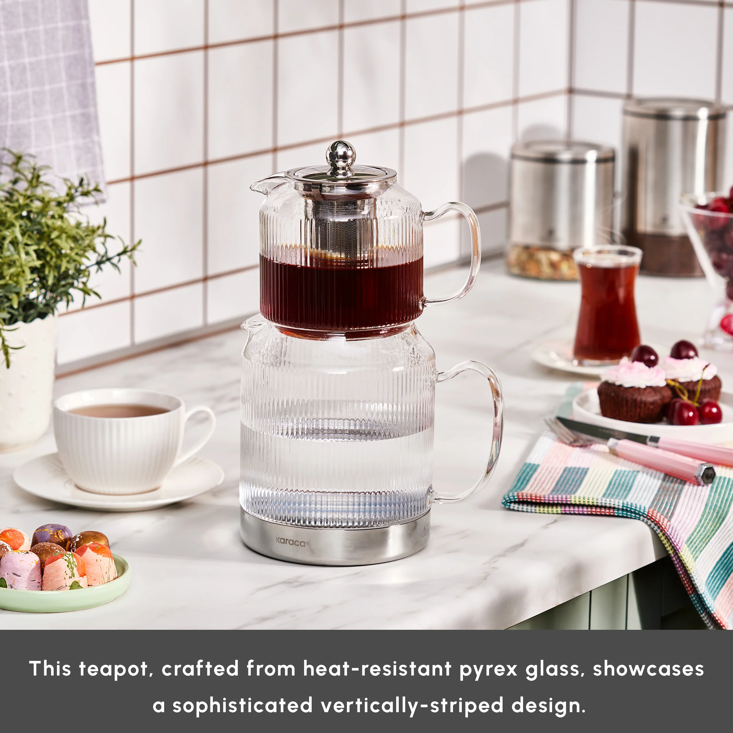 Karaca Kelly Glass Teapot, XL - Image 3