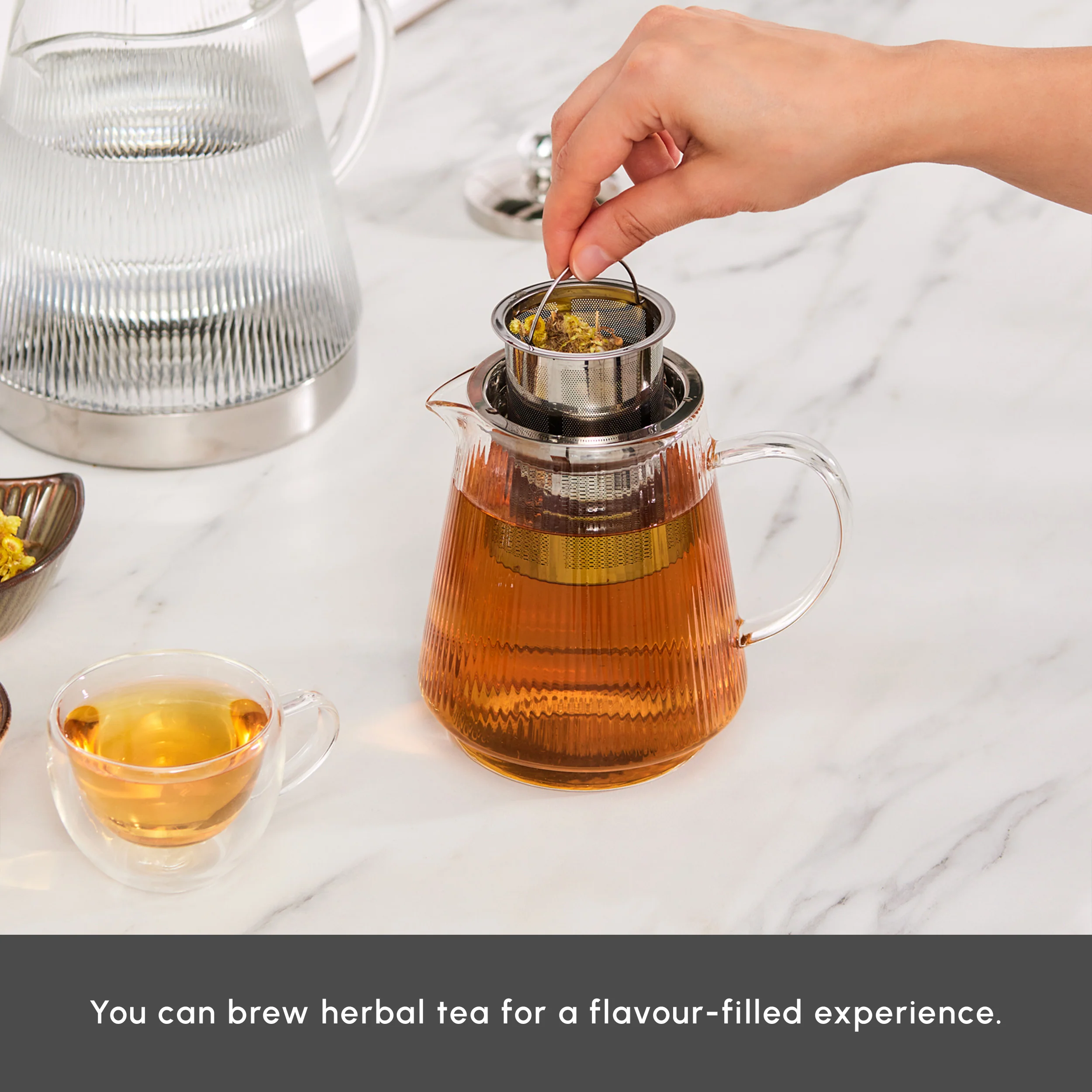 Karaca Keops XL Borosilicate Glass Teapot Set, Silver - Image 7