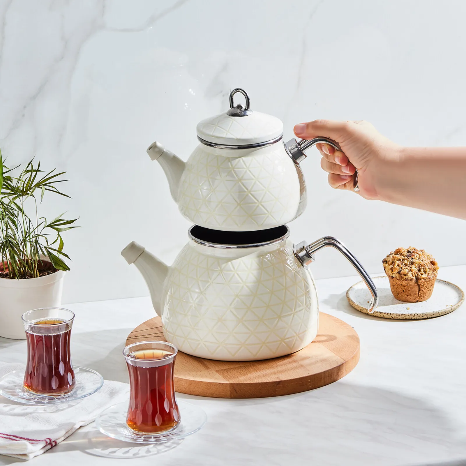 Karaca Kristal Enamel Induction Teapot Set, Cream Silver - Image 3