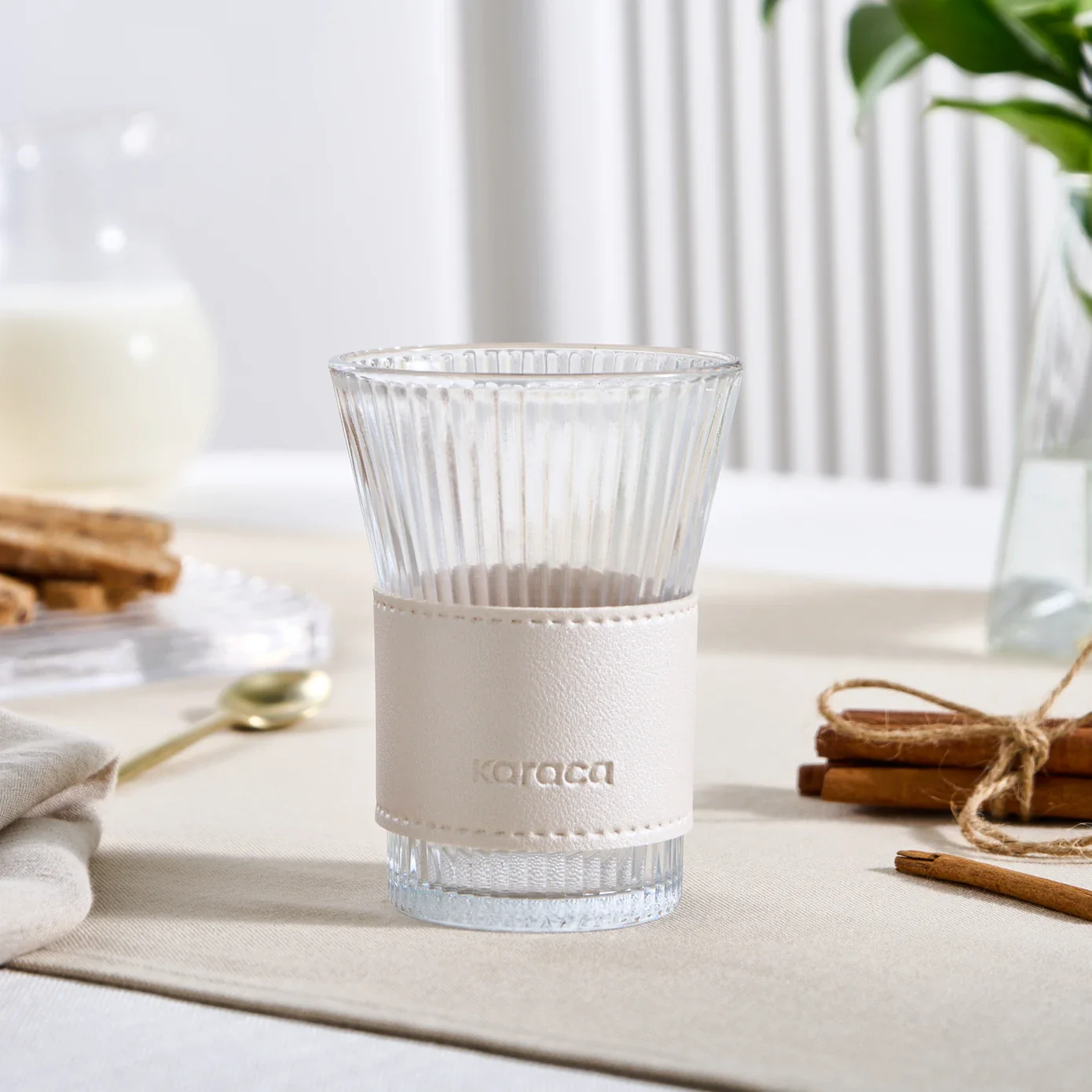Karaca Leather Cool Touch Latte Coffee Glass, 210 Ml, Pearlescent - Image 3